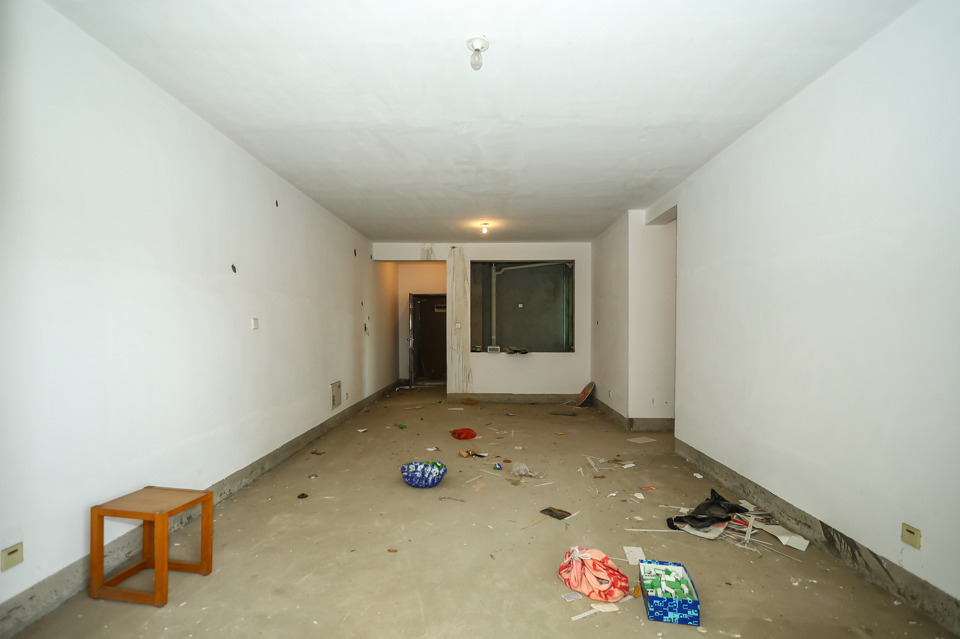 申湘宽境  3室2厅2卫    59.8万 申湘宽境  3室2厅2卫    59.8万客厅