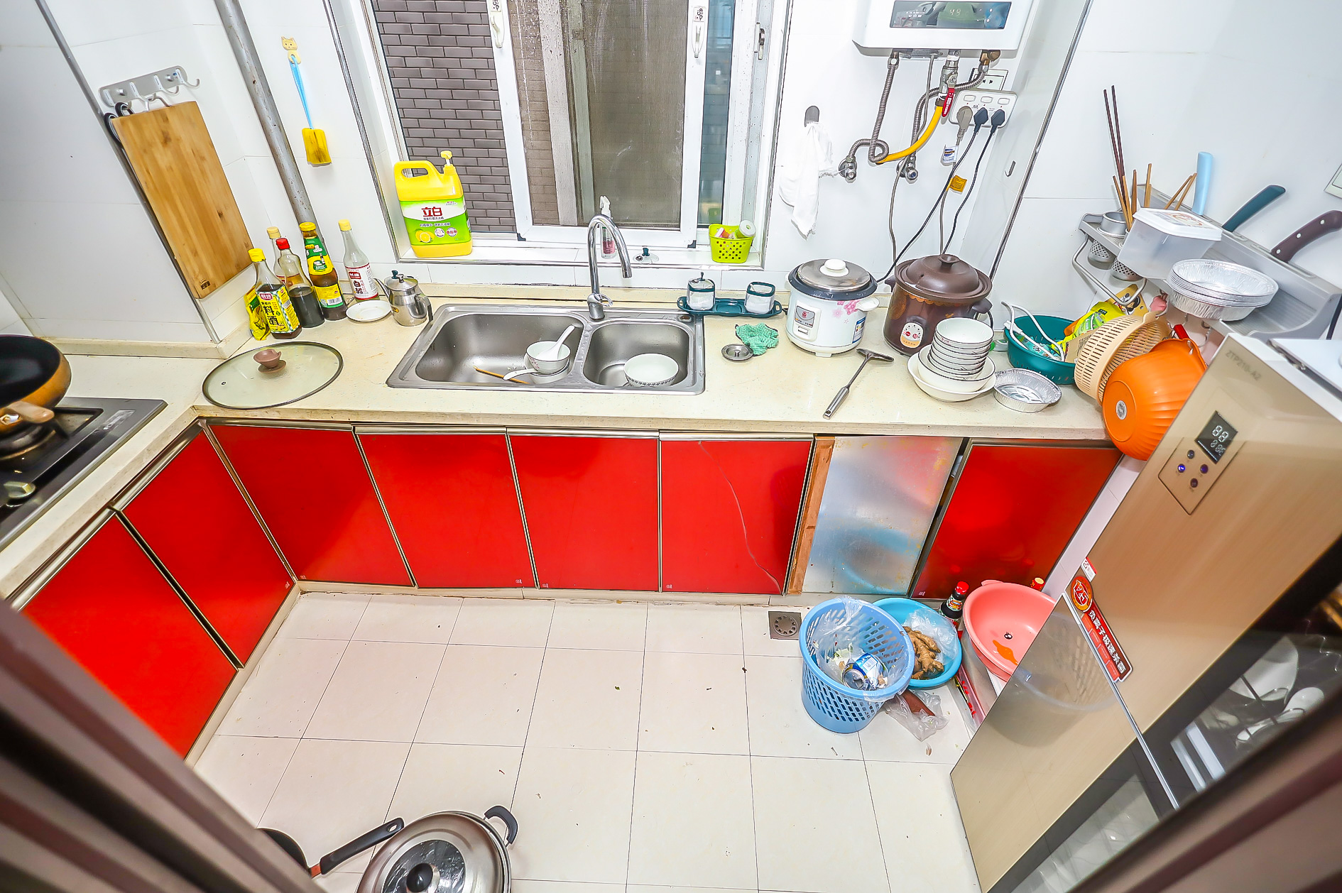 时代星城 4室2厅2卫 63.8万 时代星城 4室2厅2卫 63.8万厨房