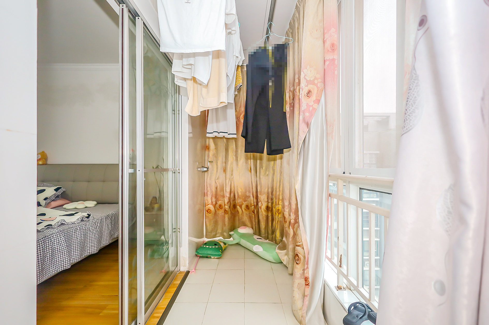 时代星城 4室2厅2卫 63.8万 时代星城 4室2厅2卫 63.8万阳台