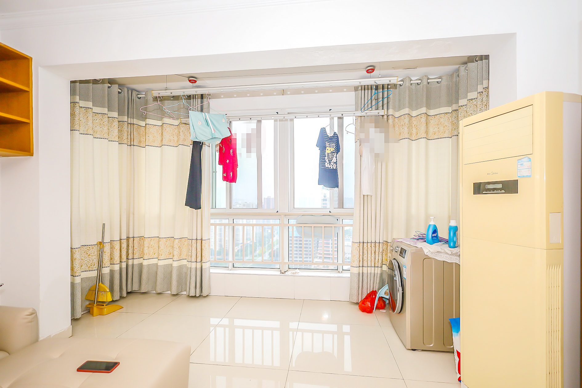 时代星城 4室2厅2卫 63.8万 时代星城 4室2厅2卫 63.8万阳台