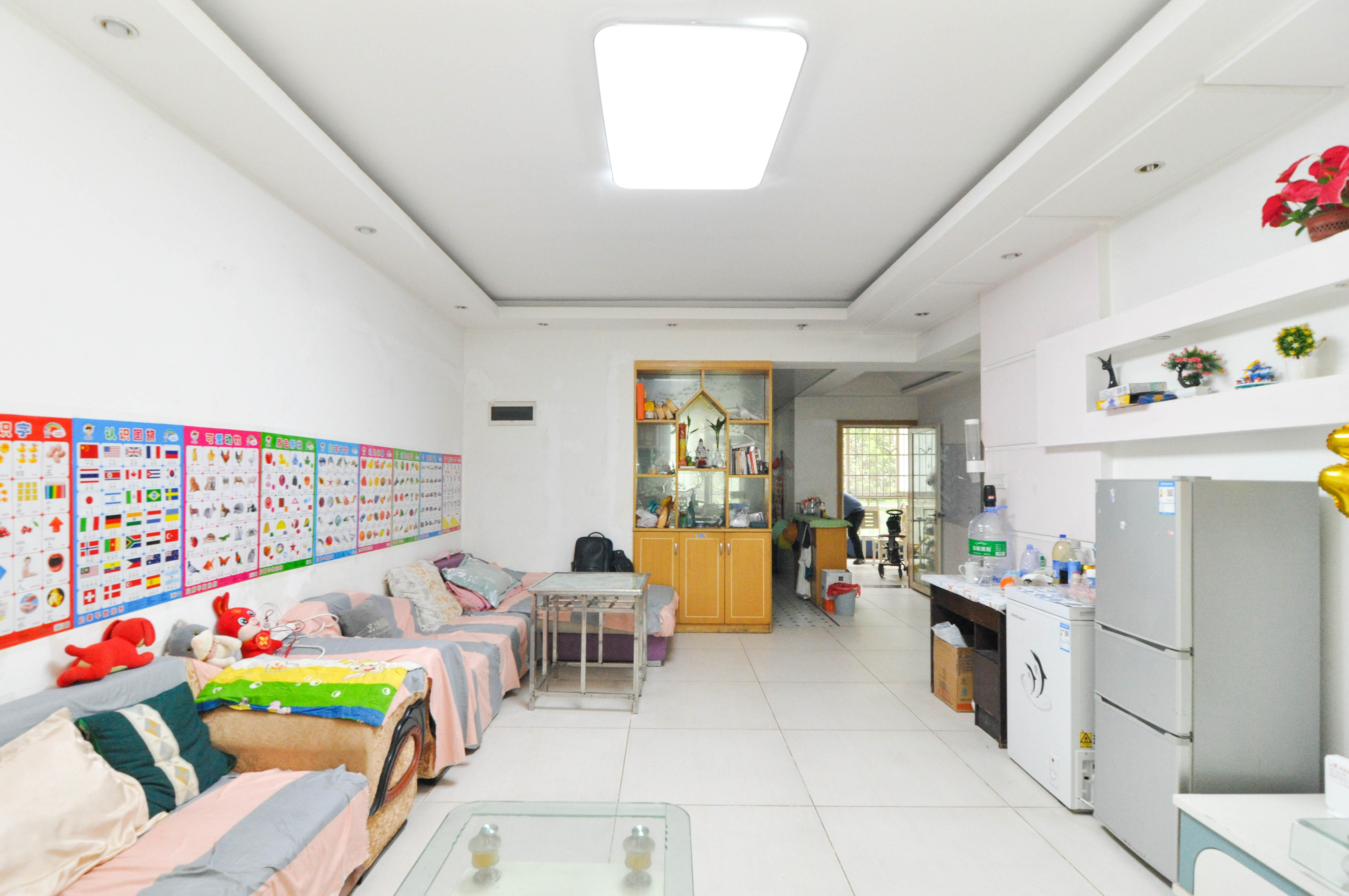 麓山枫情  3室2厅1卫    107.0万客厅