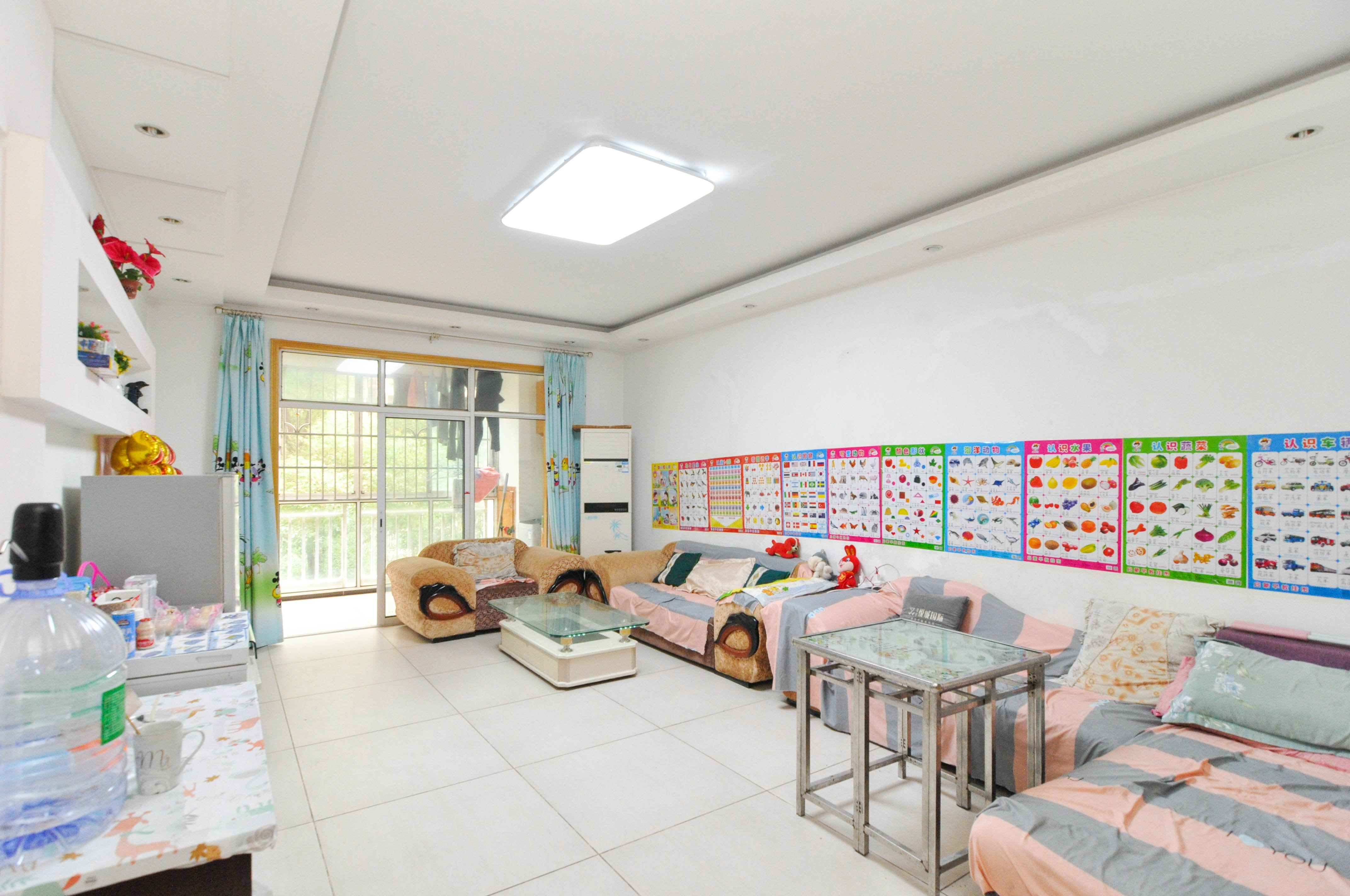 麓山枫情  3室2厅1卫    107.0万客厅