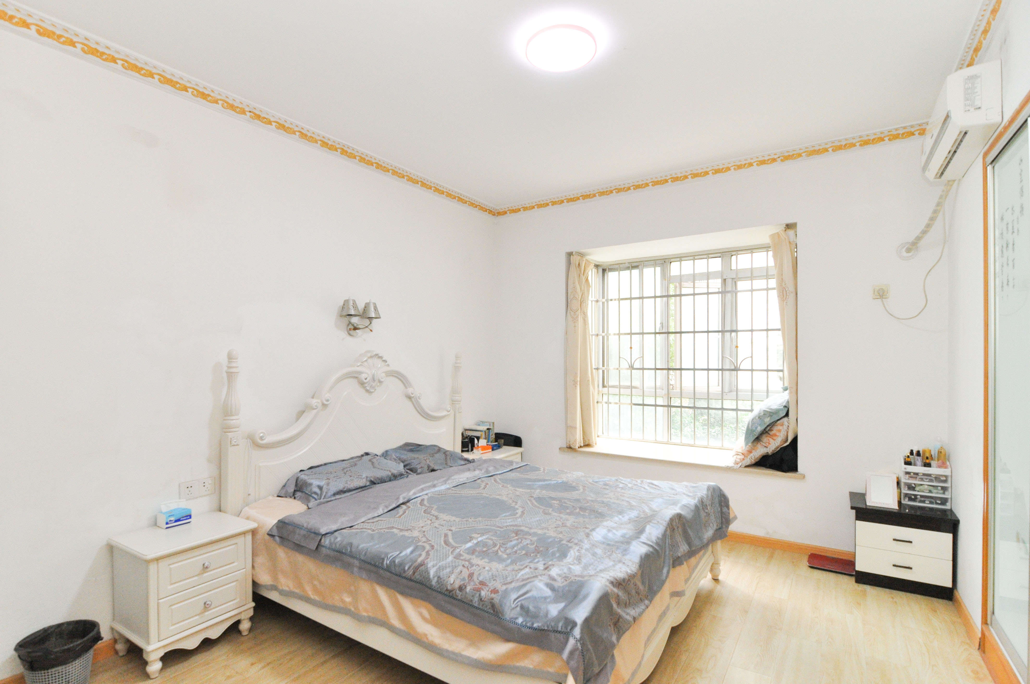 麓山枫情  3室2厅1卫    107.0万其他