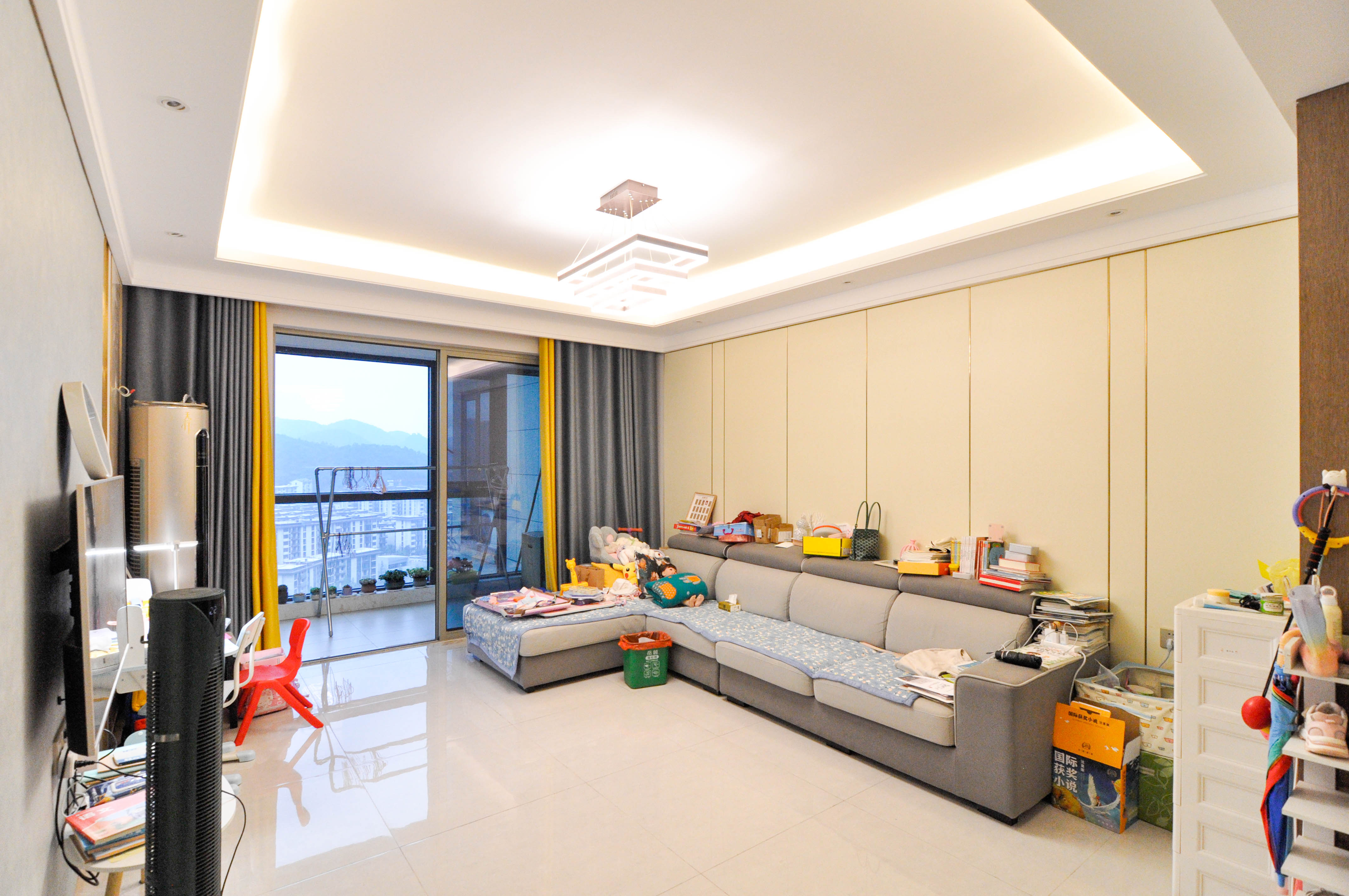 梅溪湖金茂湾  4室2厅2卫    155.0万 梅溪湖金茂湾  4室2厅2卫    155.0万客厅