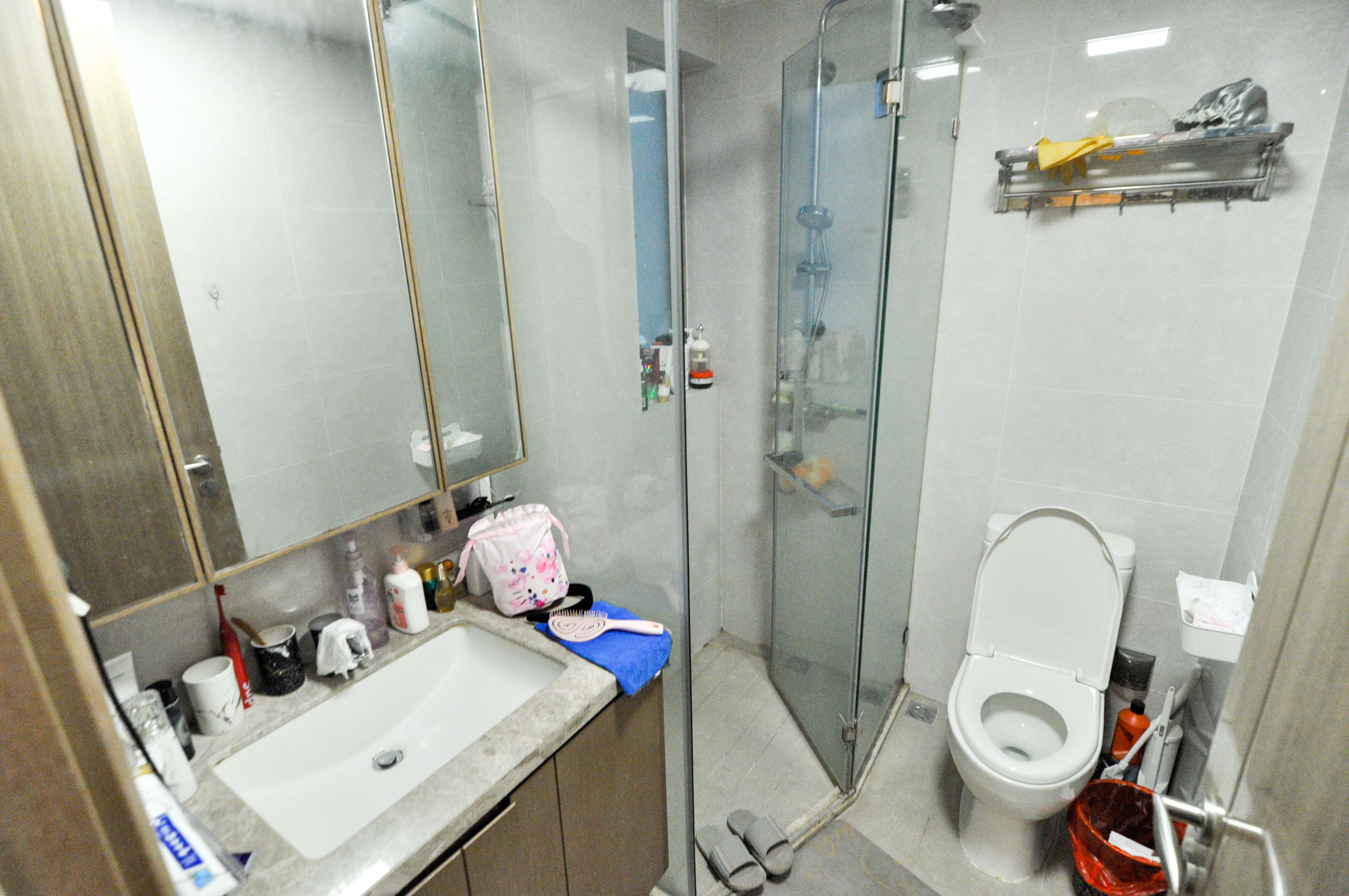 梅溪湖金茂湾  4室2厅2卫    155.0万 梅溪湖金茂湾  4室2厅2卫    155.0万卫生间