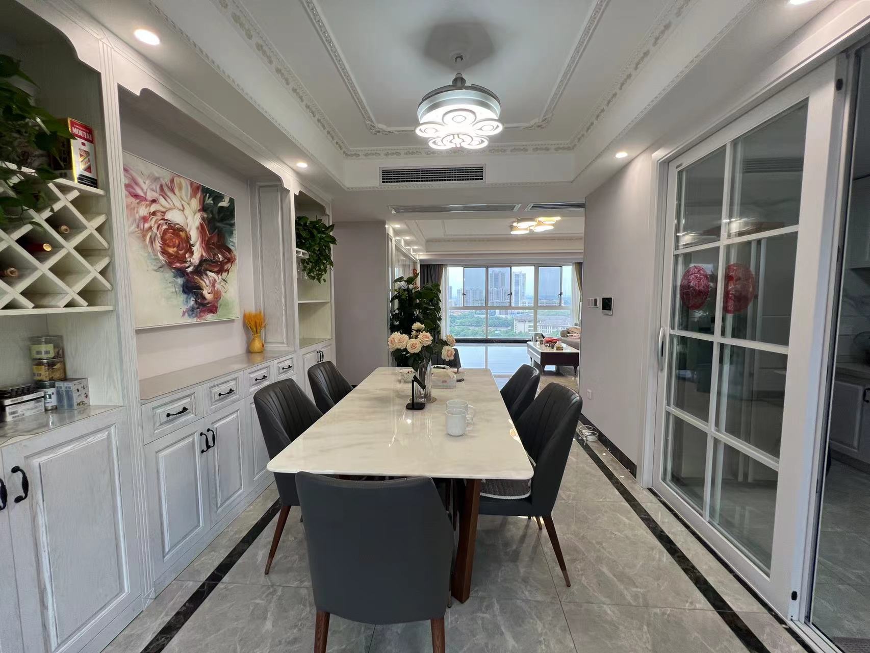 中建江湾壹号 4室2厅2卫 170.0万 中建江湾壹号 4室2厅2卫 170.0万室内图