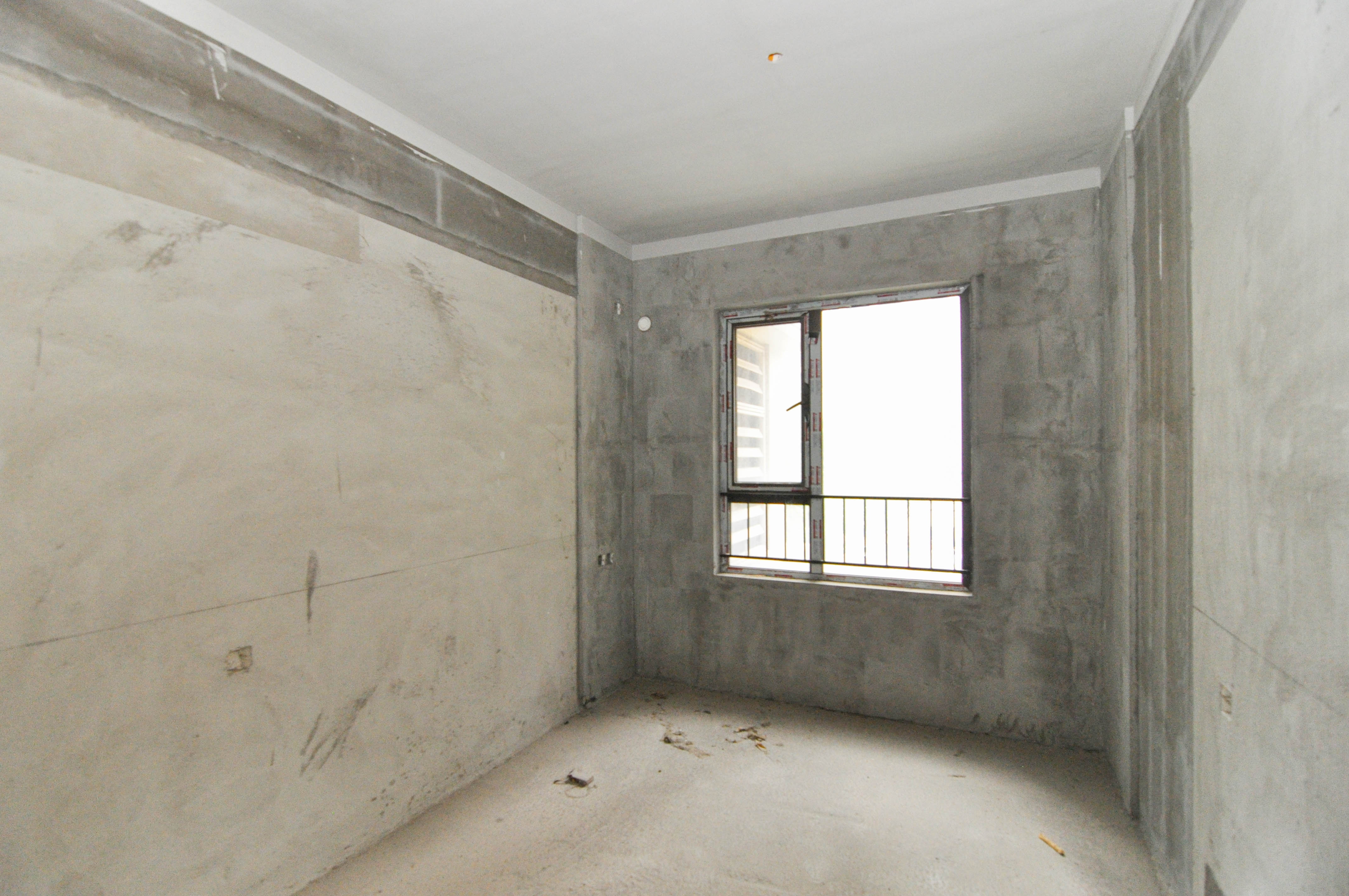 卓越浅水湾  4室2厅2卫    153.0万其他