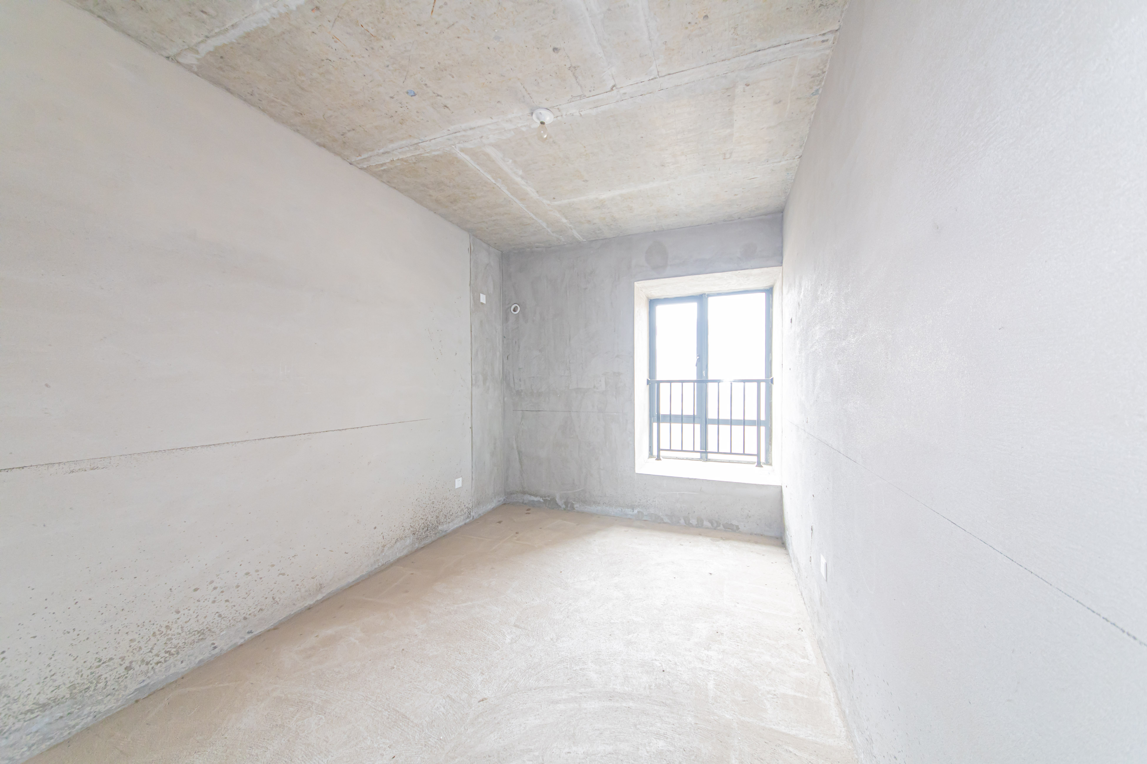 中建芙蓉嘉苑  4室2厅2卫    145.0万卧室