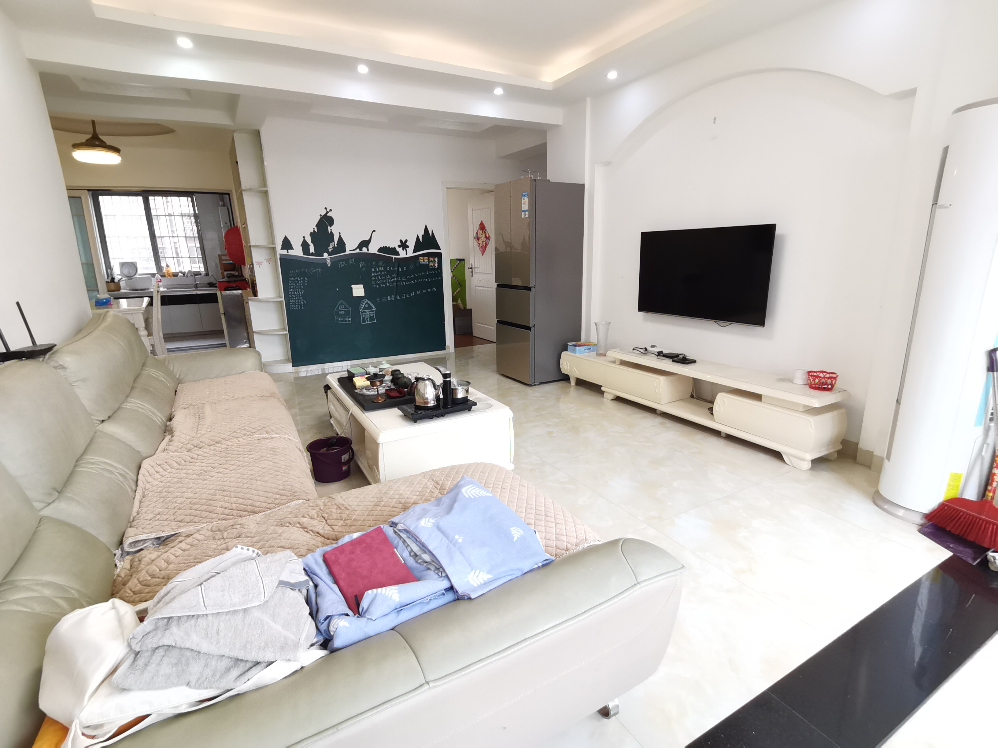 凯风珑城 3室2厅1卫 49.0万 凯风珑城 3室2厅1卫 49.0万室内图