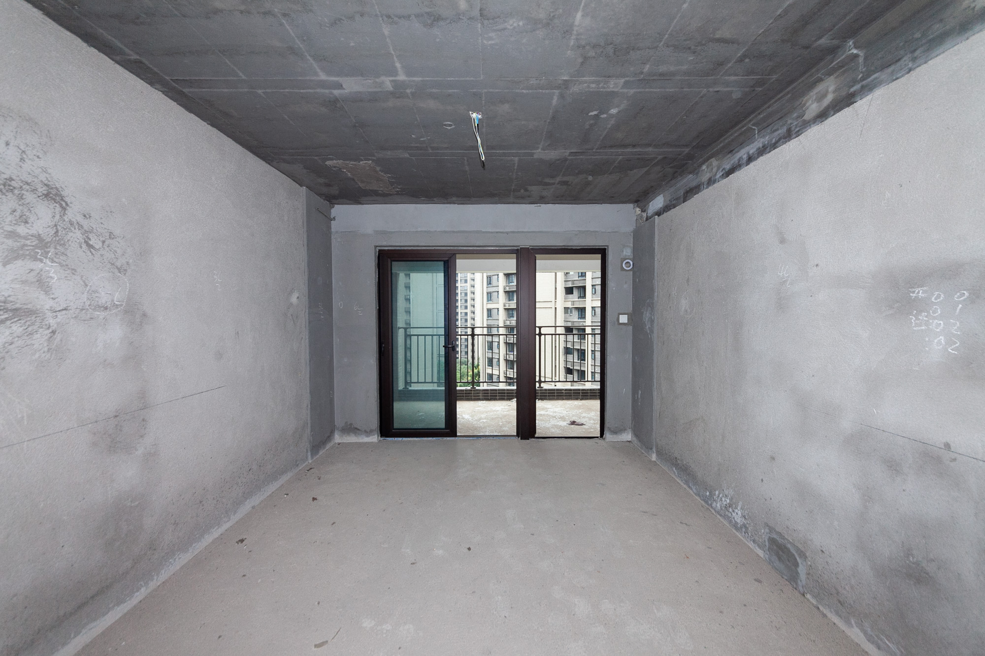 时代倾城三期 2室2厅1卫 80.0万 时代倾城三期 2室2厅1卫 80.0万客厅