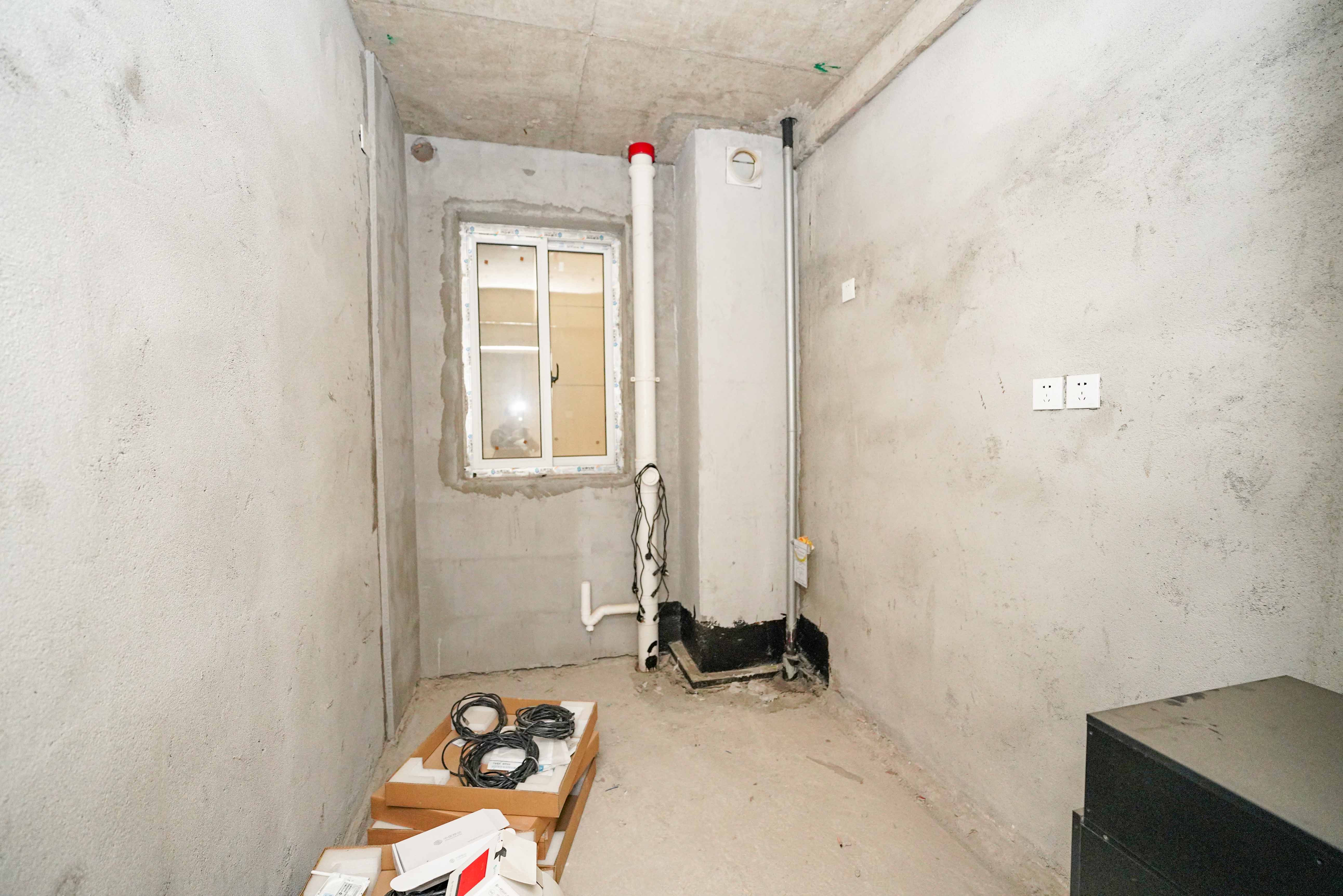 绿地新都会  4室2厅2卫    80.0万 绿地新都会  4室2厅2卫    80.0万厨房