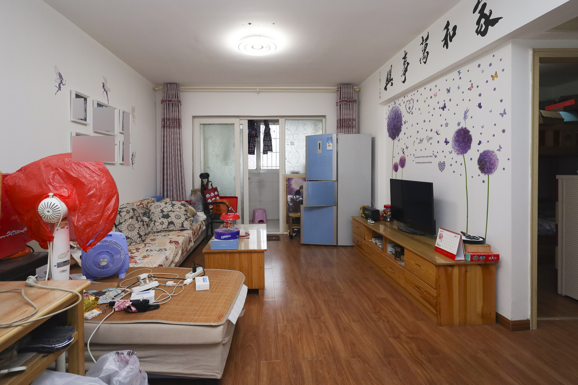 德润园 2室2厅1卫 64.0万 德润园 2室2厅1卫 64.0万客厅