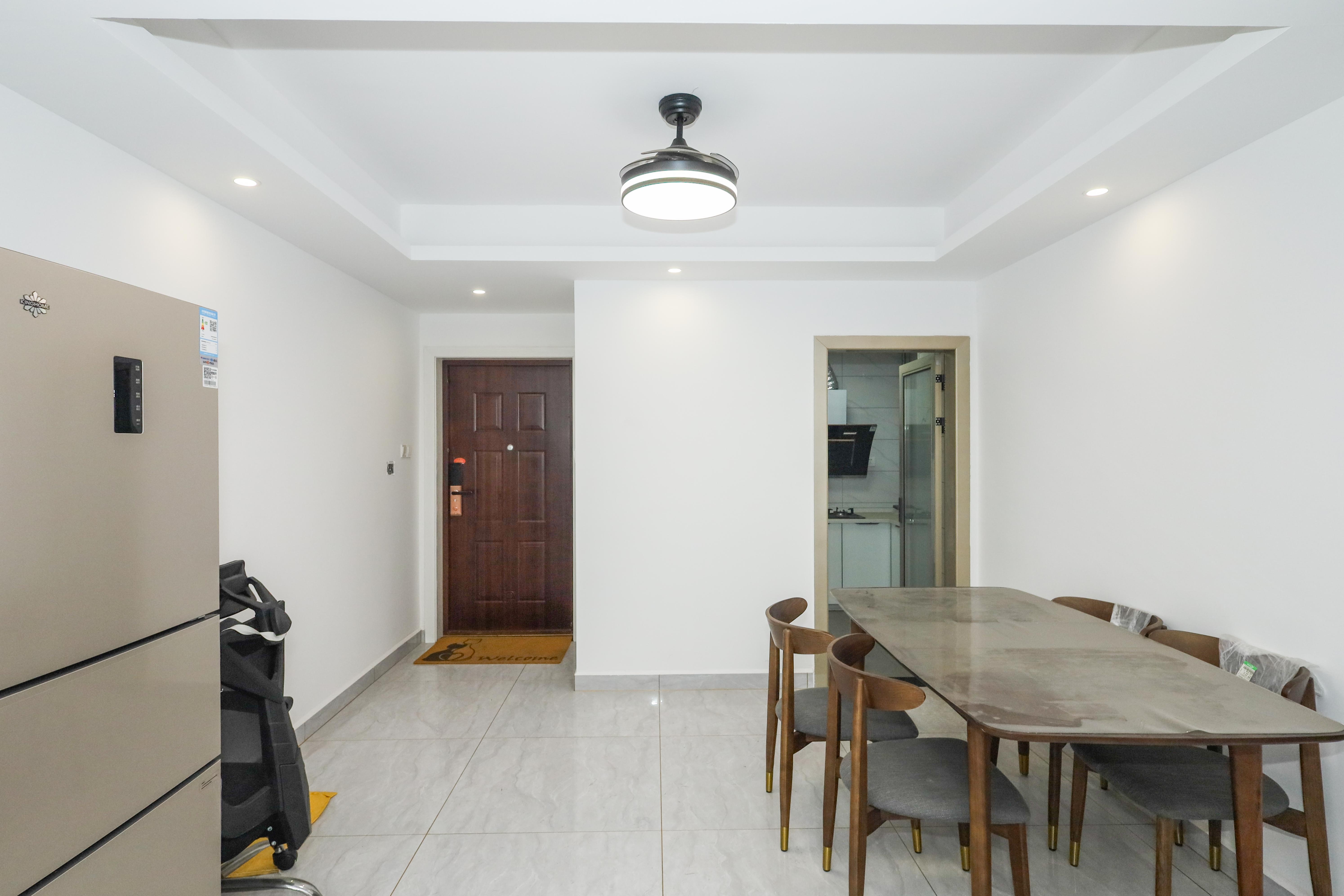 新城国际花都 3室2厅2卫 62.0万 新城国际花都 3室2厅2卫 62.0万客厅