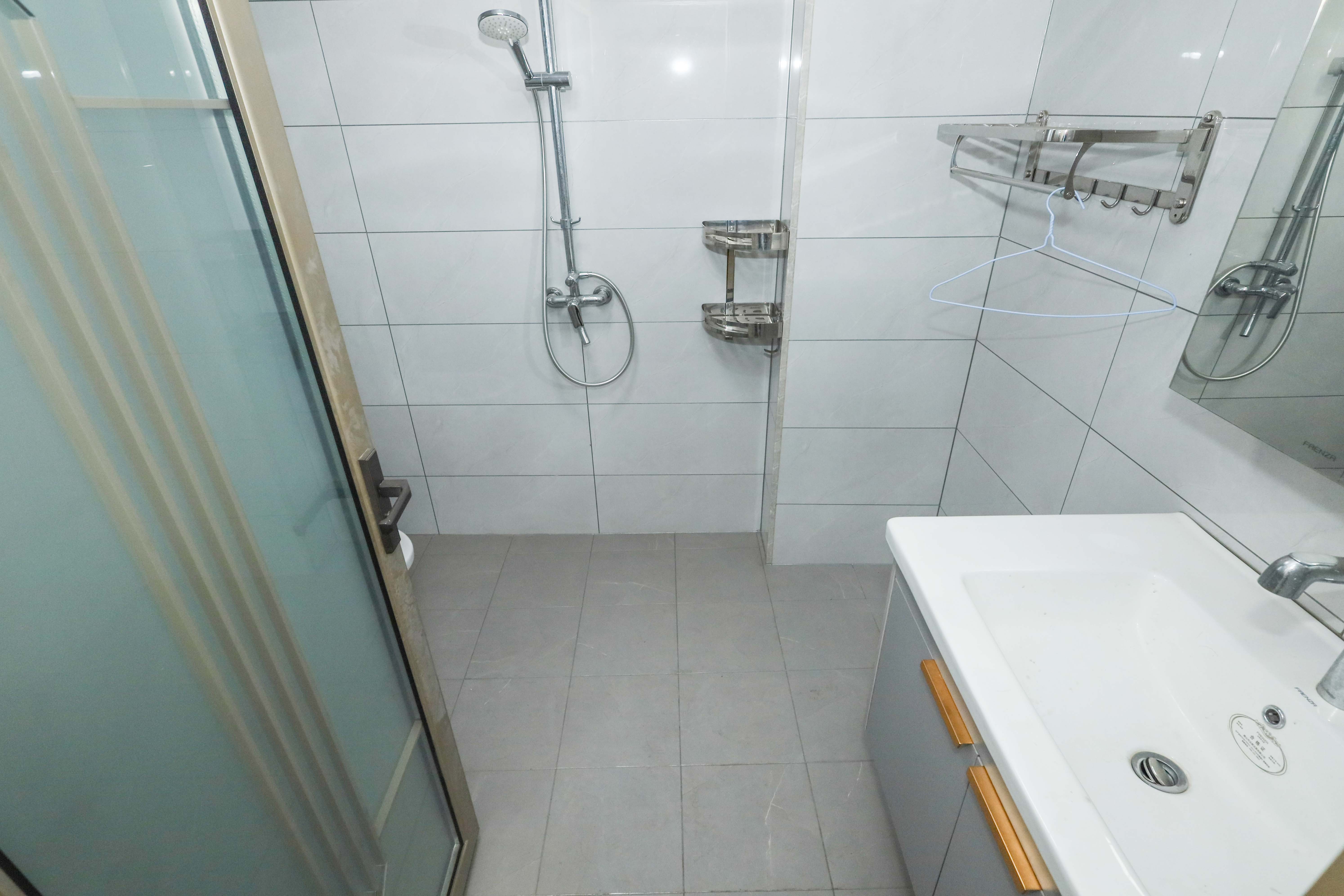 新城国际花都 3室2厅2卫 62.0万 新城国际花都 3室2厅2卫 62.0万卫生间