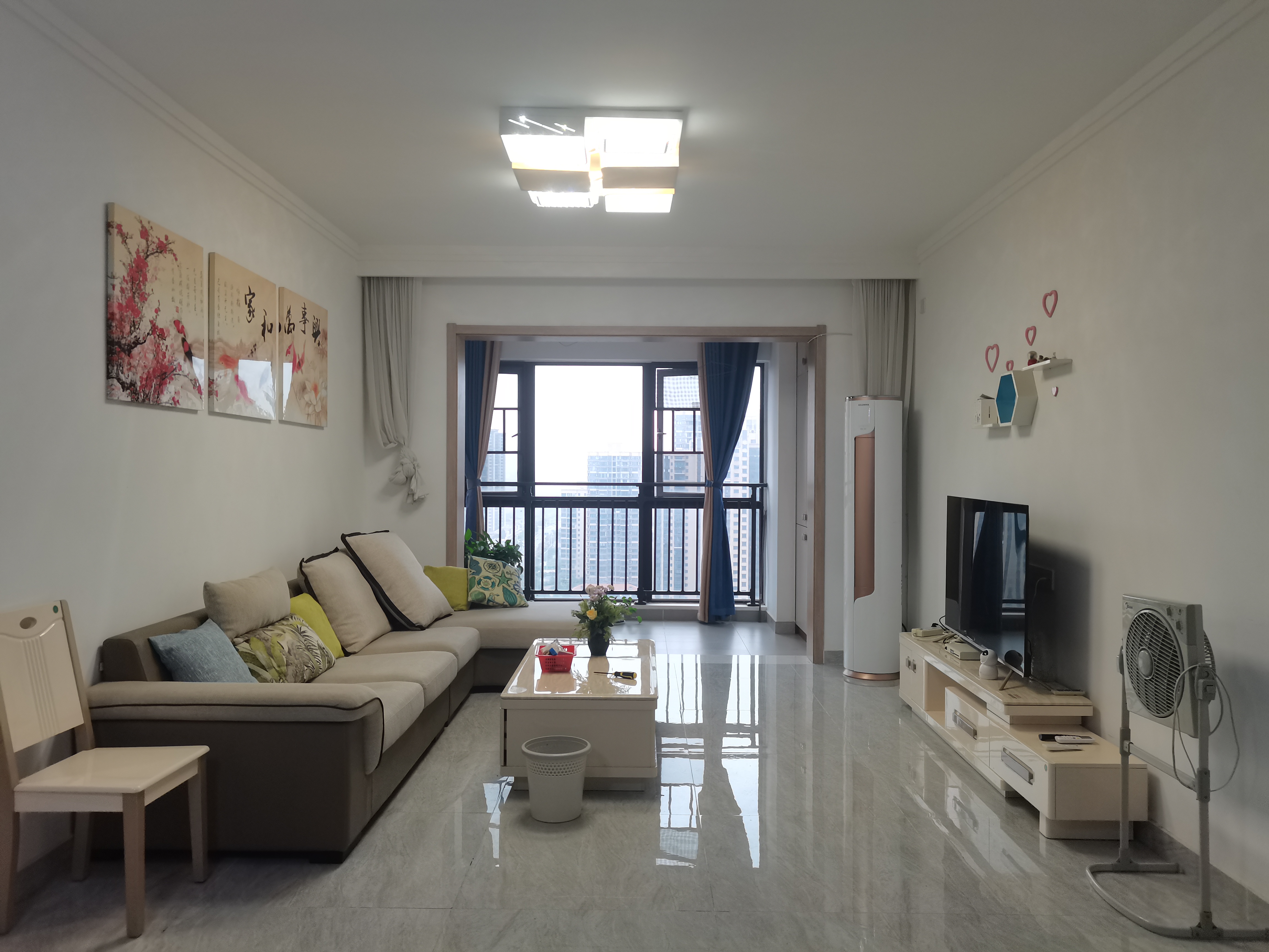 美的翰城 3室2厅2卫 115.0万 美的翰城 3室2厅2卫 115.0万室内图