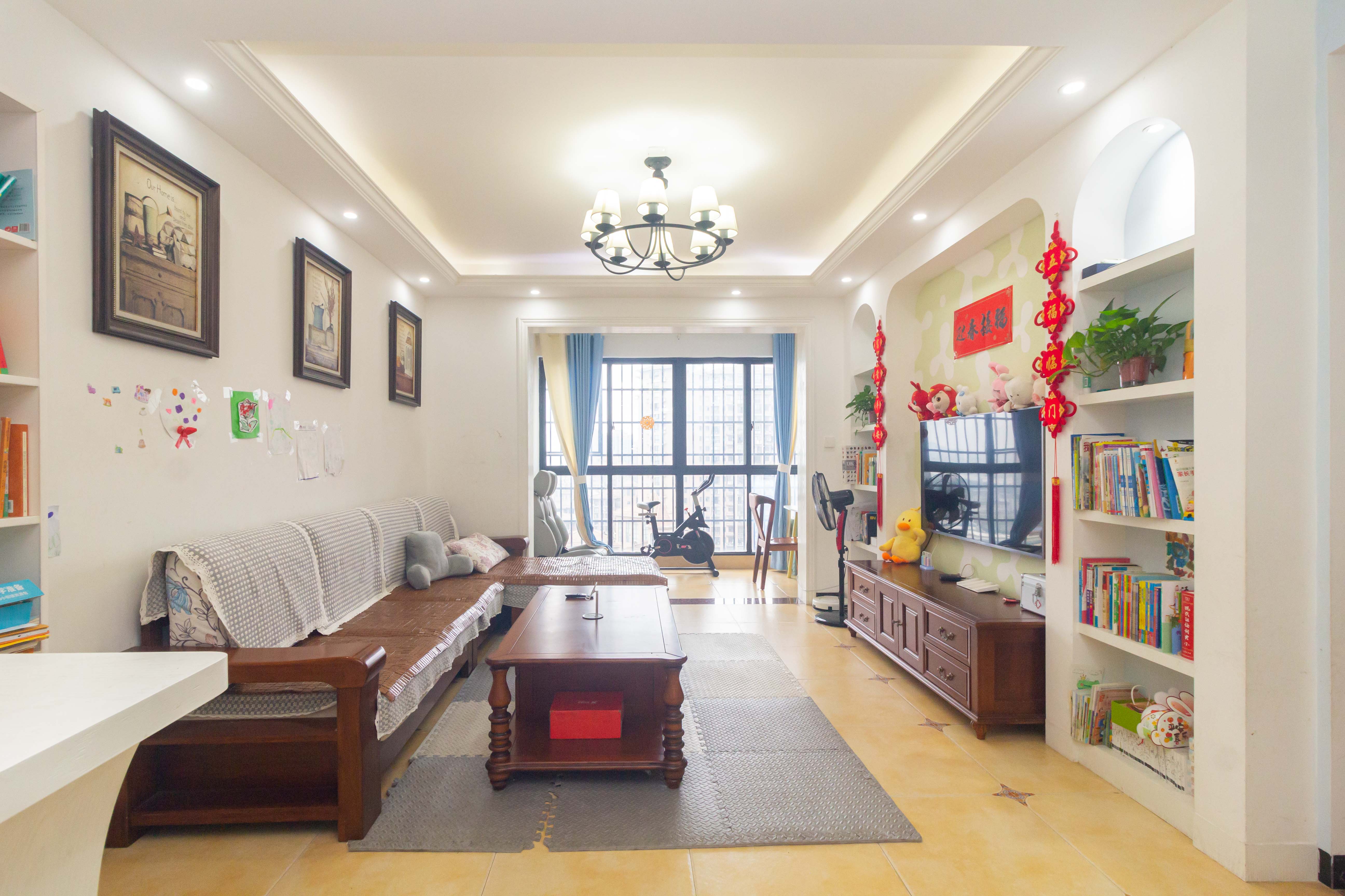 康桥长郡 3室2厅1卫 75.5万 康桥长郡 3室2厅1卫 75.5万客厅