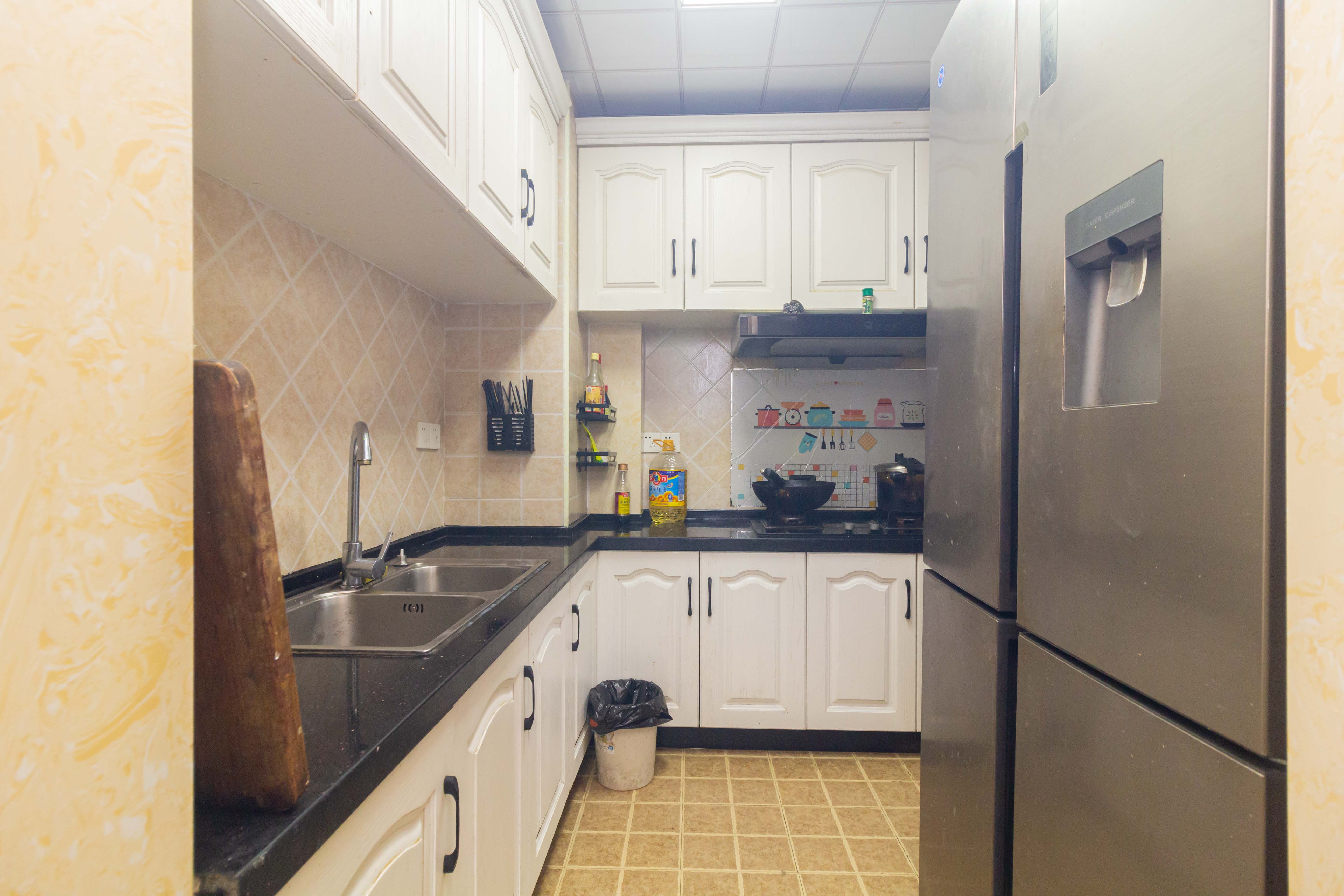 康桥长郡 3室2厅1卫 75.5万 康桥长郡 3室2厅1卫 75.5万厨房