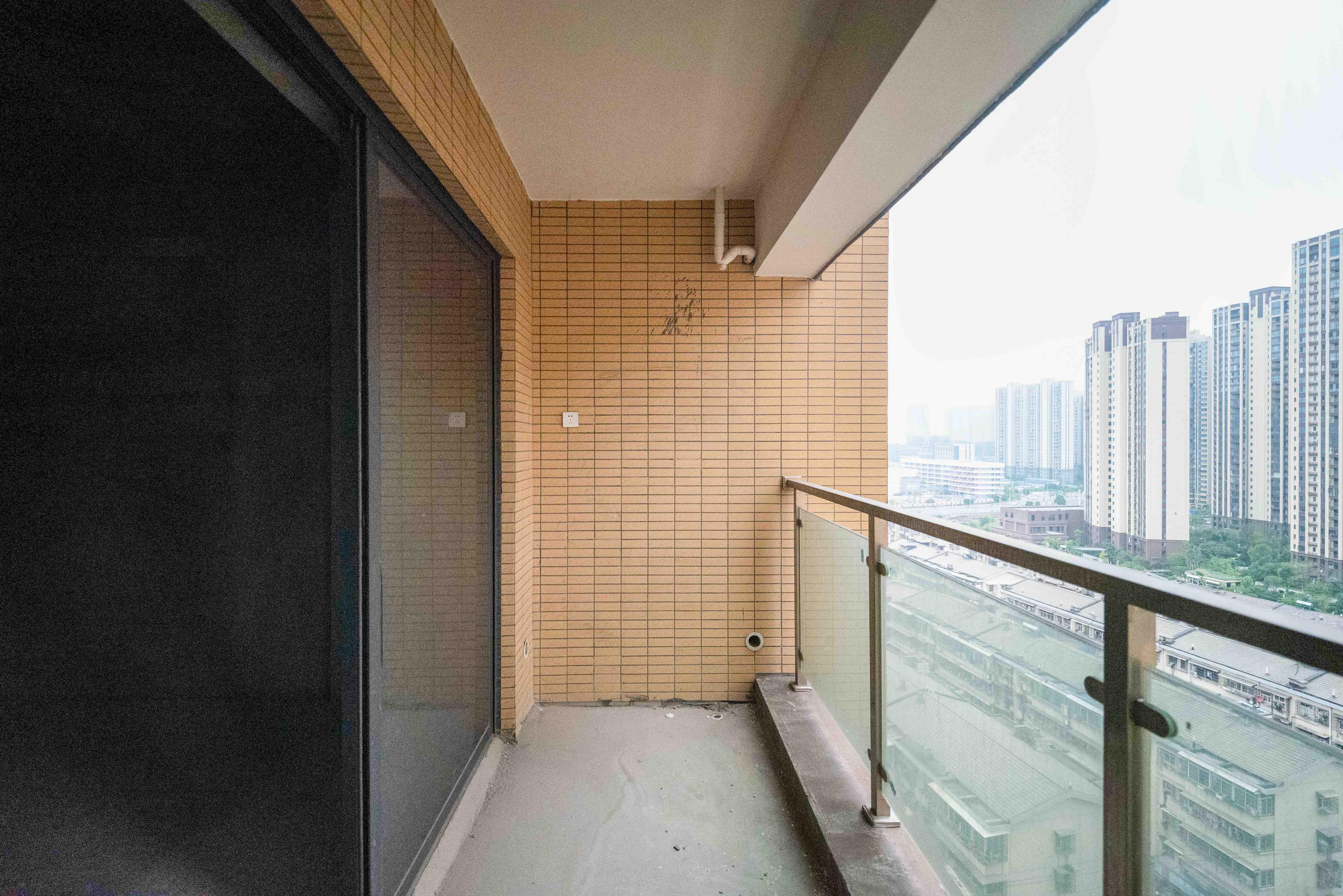 新城新世界四期柏樾  3室2厅2卫    138.8万其他