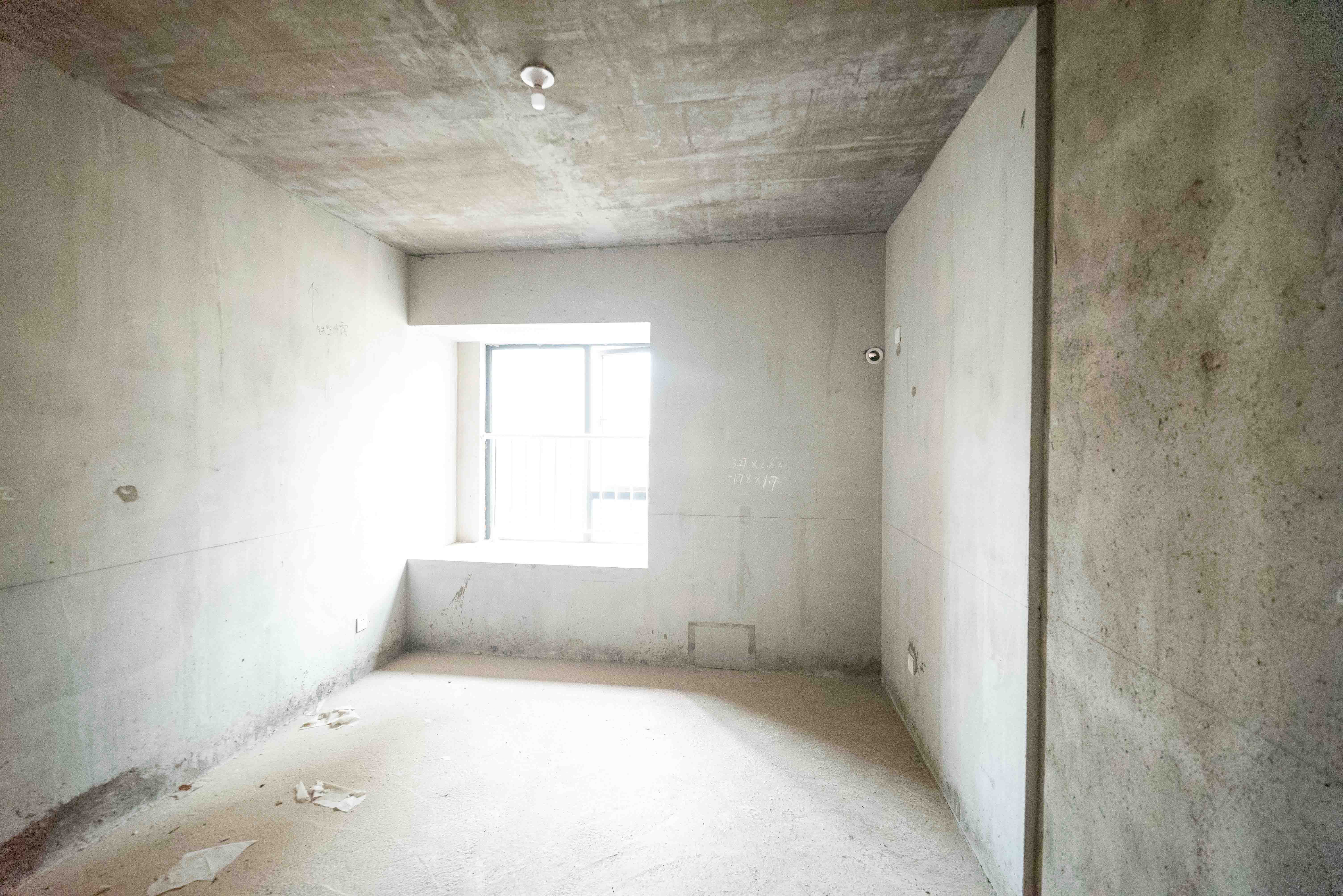 新城新世界四期柏樾  3室2厅2卫    138.8万其他