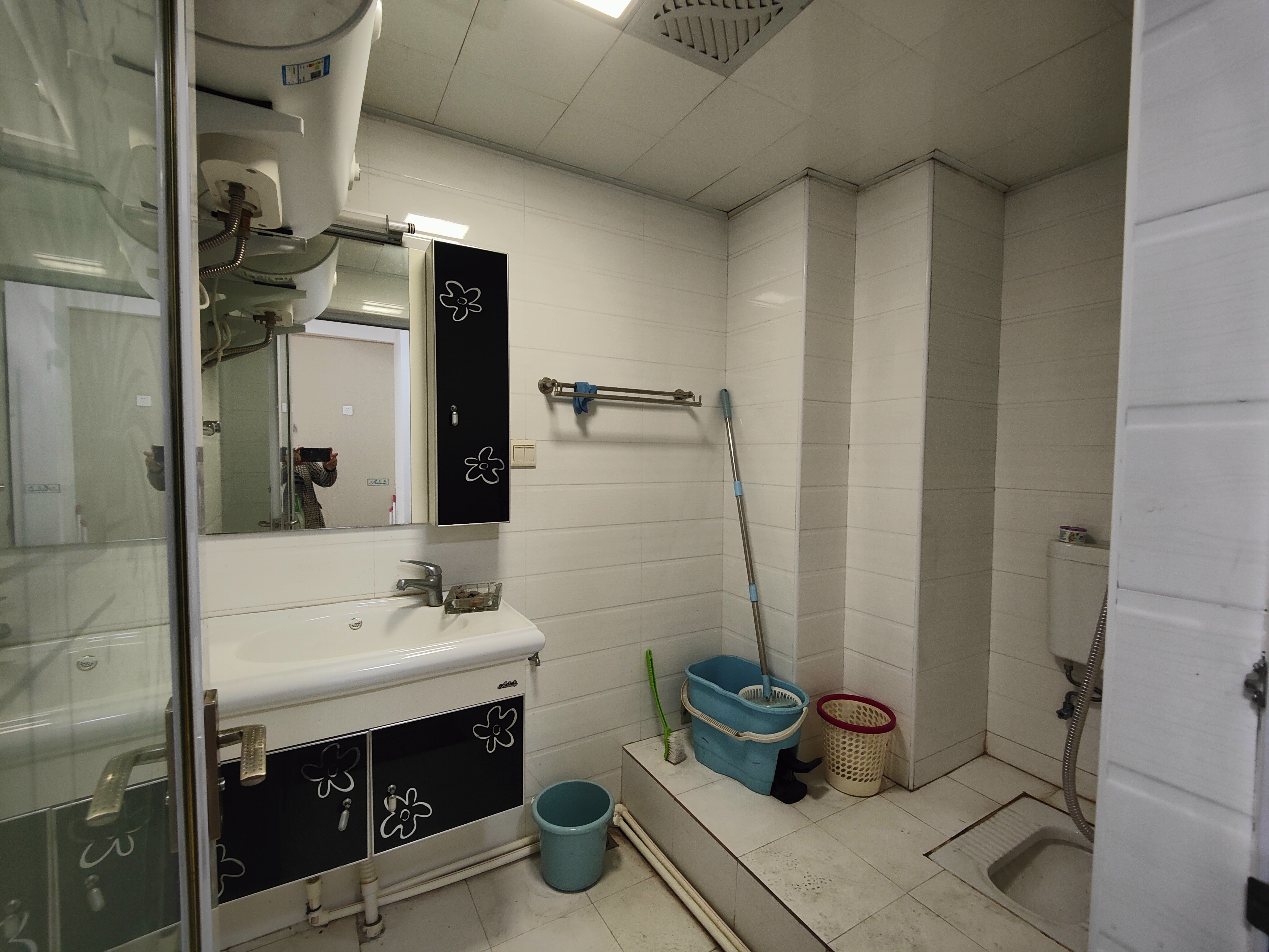 福泰国际  1室1厅1卫    26.0万 福泰国际  1室1厅1卫    26.0万室内图