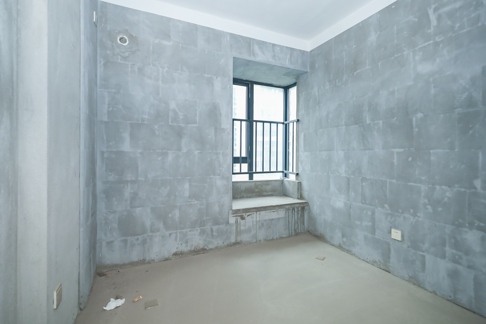 长房云时代  4室2厅2卫   125.00万卧室
