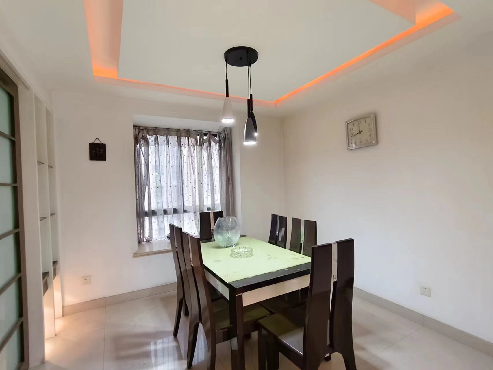 亲亲家园  4室2厅2卫    68.0万 亲亲家园  4室2厅2卫    68.0万室内图