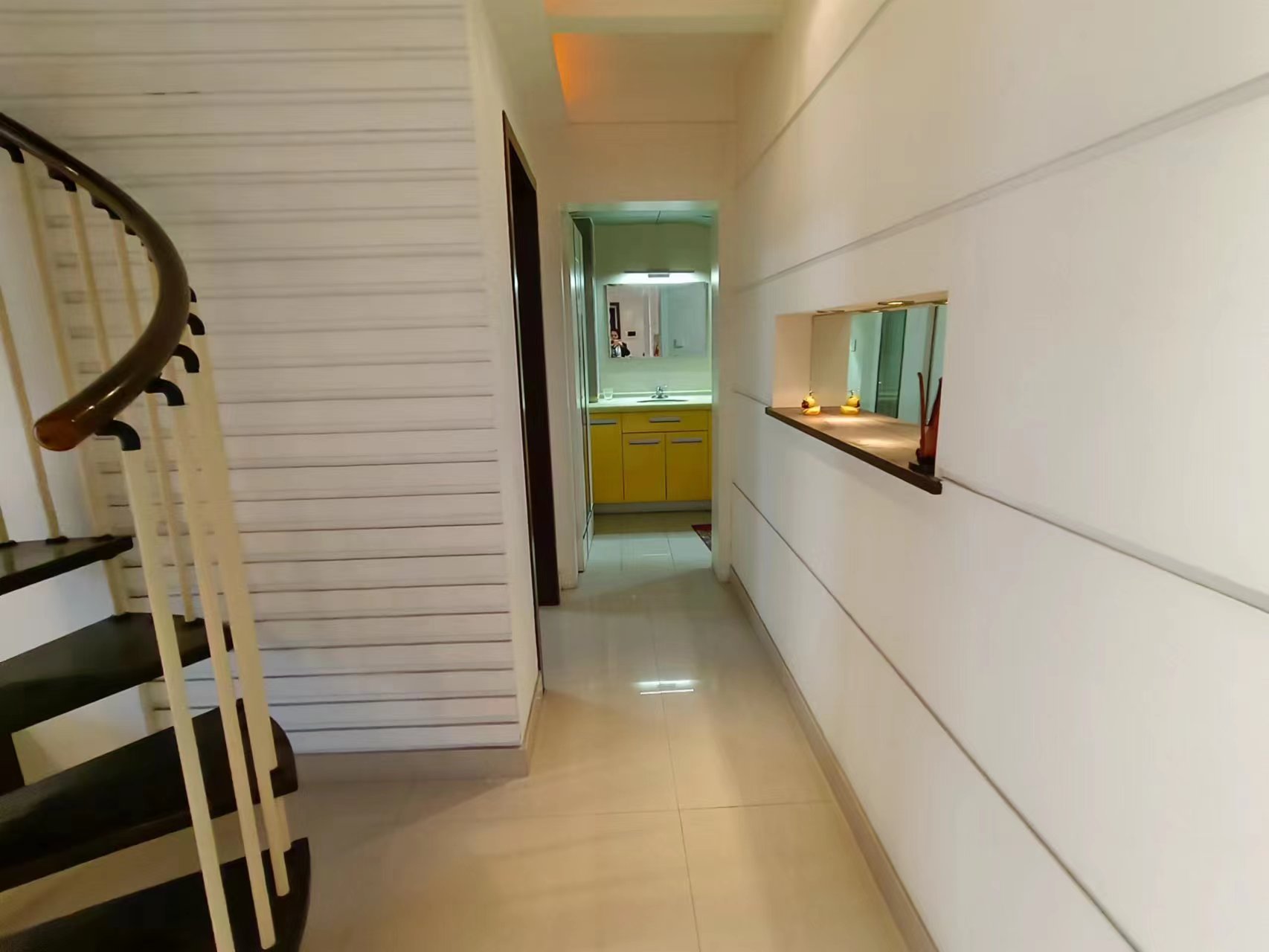 亲亲家园  4室2厅2卫    68.0万 亲亲家园  4室2厅2卫    68.0万室内图