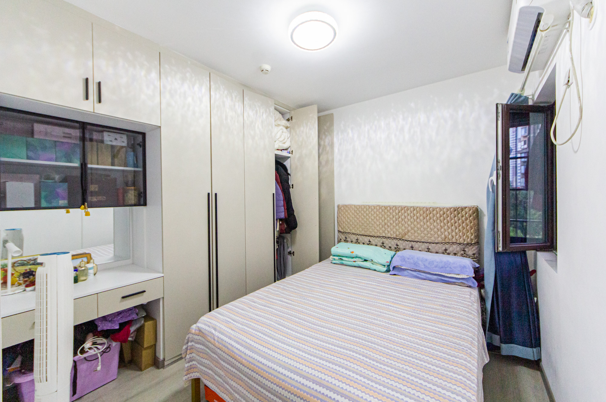 北辰三角洲C2区 3室2厅1卫 138.0万 北辰三角洲C2区 3室2厅1卫 138.0万卧室