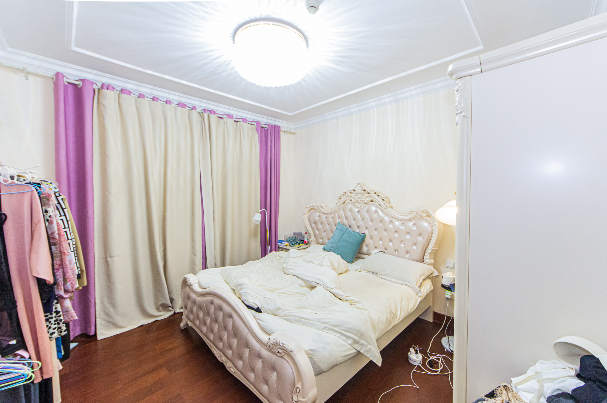 恒大御景半岛锦绣苑  3室2厅2卫    122.0万 恒大御景半岛锦绣苑  3室2厅2卫    122.0万卧室