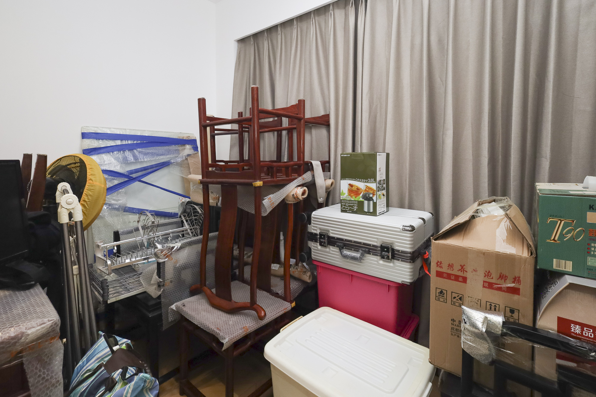 世茂铂翠湾四期（世茂悦享）  3室2厅1卫   174.00万卧室