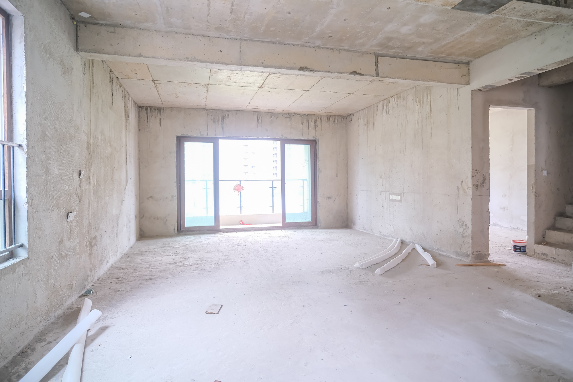 碧桂园翘楚棠 3室2厅3卫 230.0万 碧桂园翘楚棠 3室2厅3卫 230.0万客厅