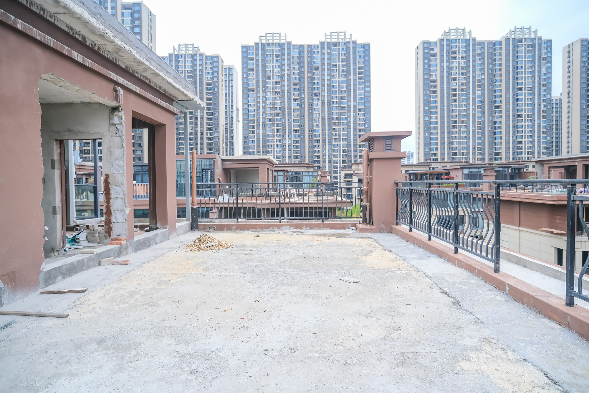 碧桂园翘楚棠 3室2厅3卫 230.0万 碧桂园翘楚棠 3室2厅3卫 230.0万其他