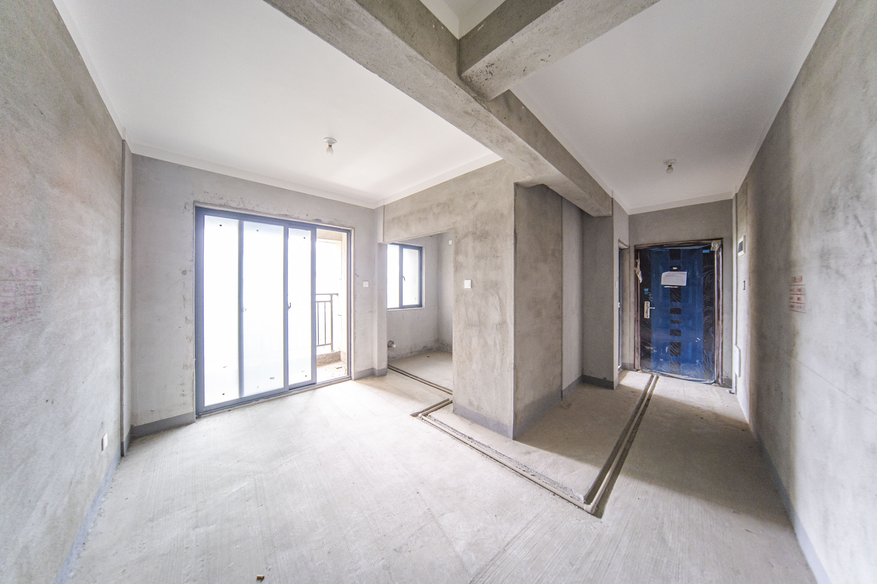 湘熙水郡(观澜海赋家园) 4室2厅2卫 150.0万 湘熙水郡(观澜海赋家园) 4室2厅2卫 150.0万客厅