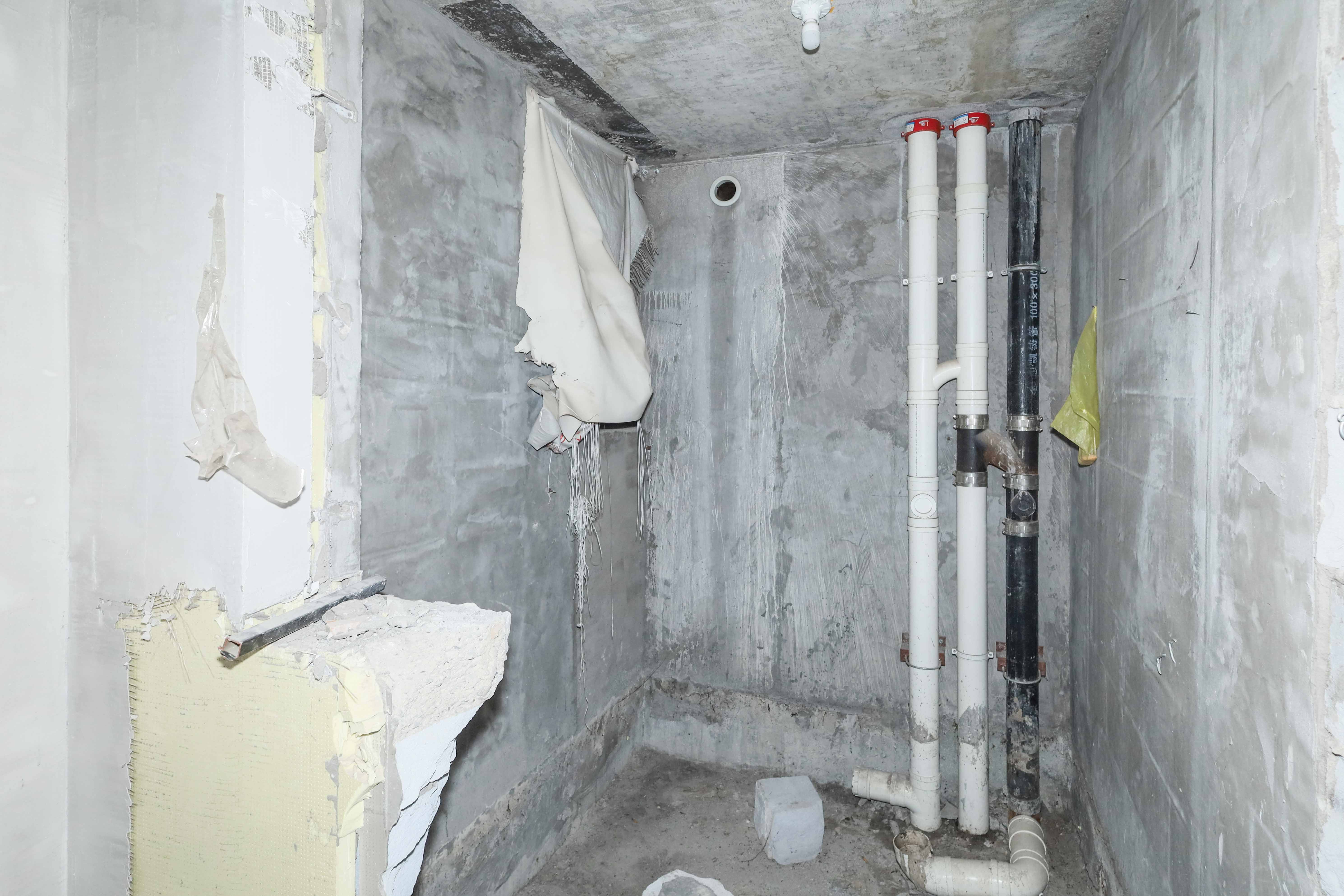 建发央著  4室2厅2卫   240.00万卫生间