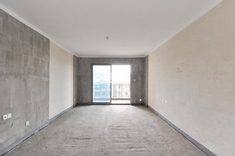 梅溪湖金茂湾  4室2厅2卫    127.0万