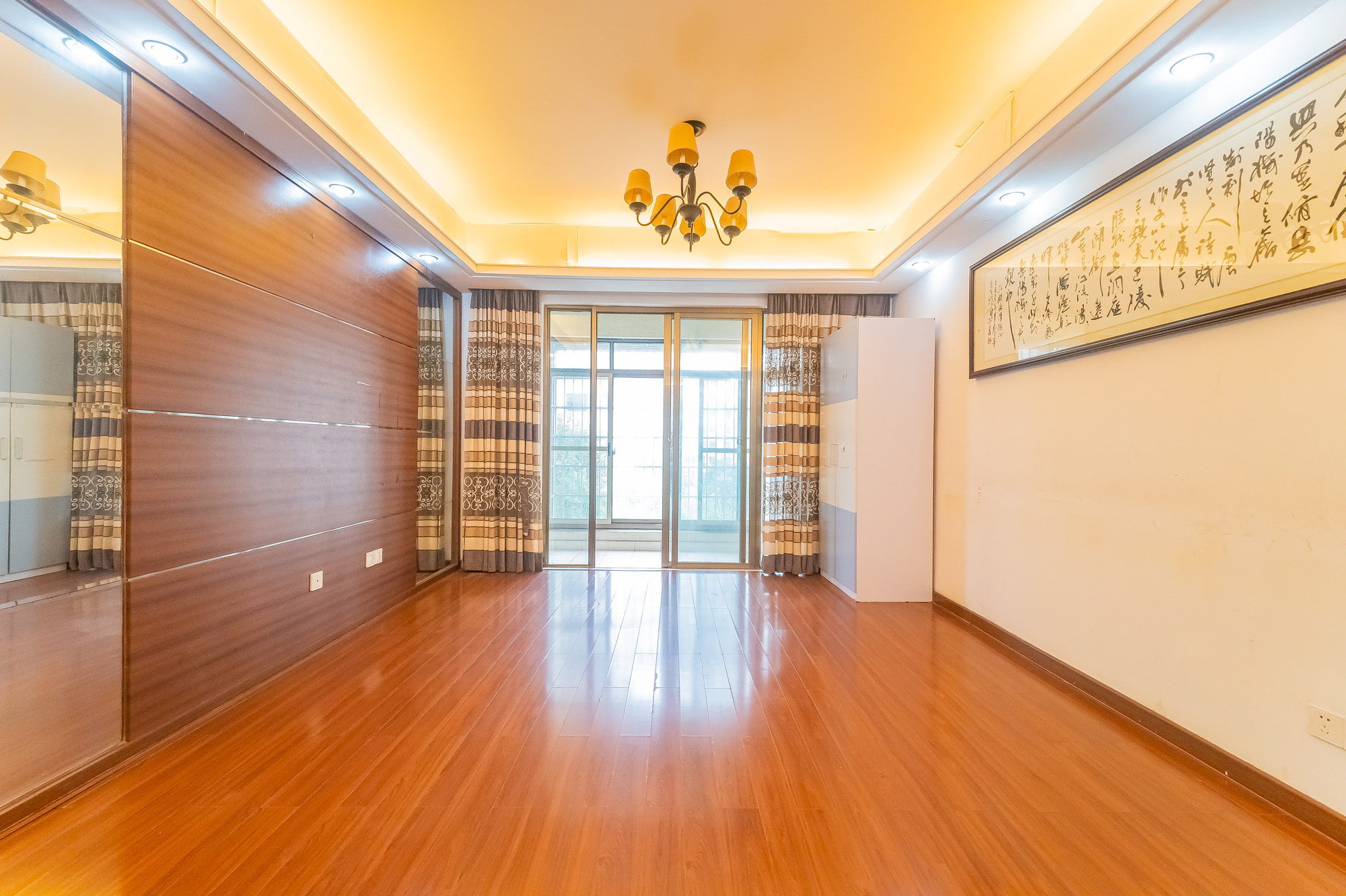 碧桂园威尼斯城 2室1厅1卫 41.8万 碧桂园威尼斯城 2室1厅1卫 41.8万客厅