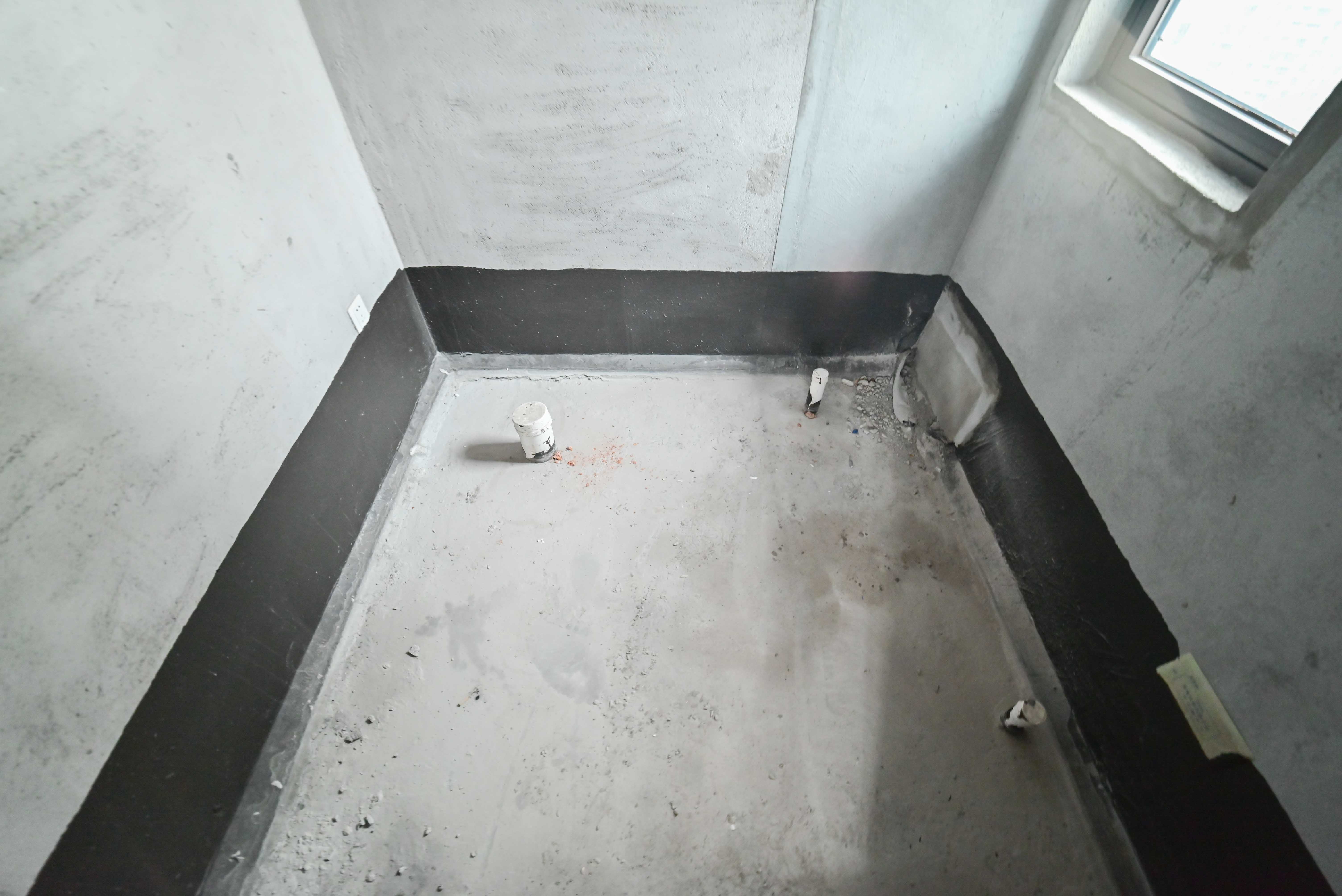 保利大都汇一期、二期  5室2厅2卫    207.8万其他