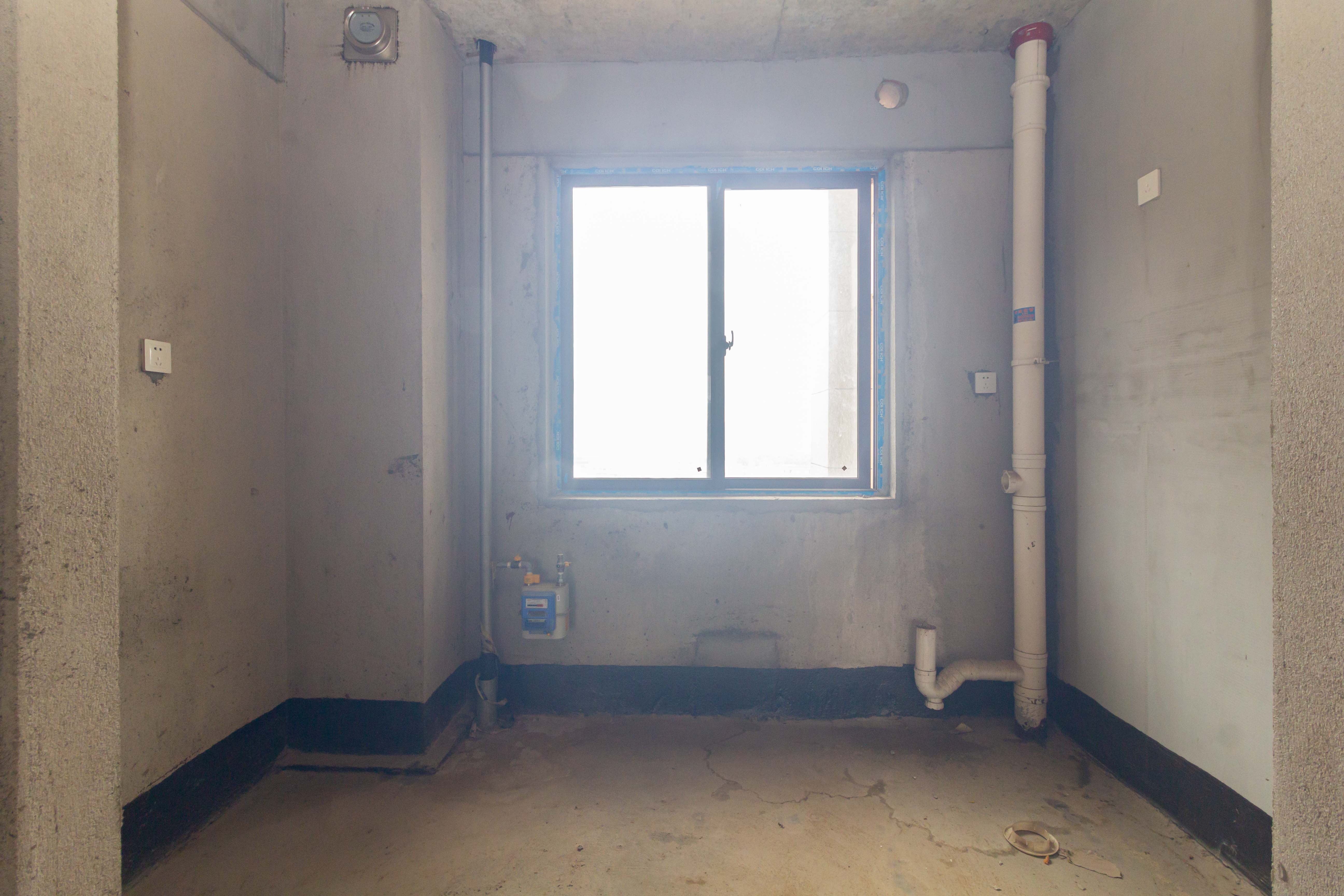 东方美地 4室2厅2卫 89.8万 东方美地 4室2厅2卫 89.8万厨房