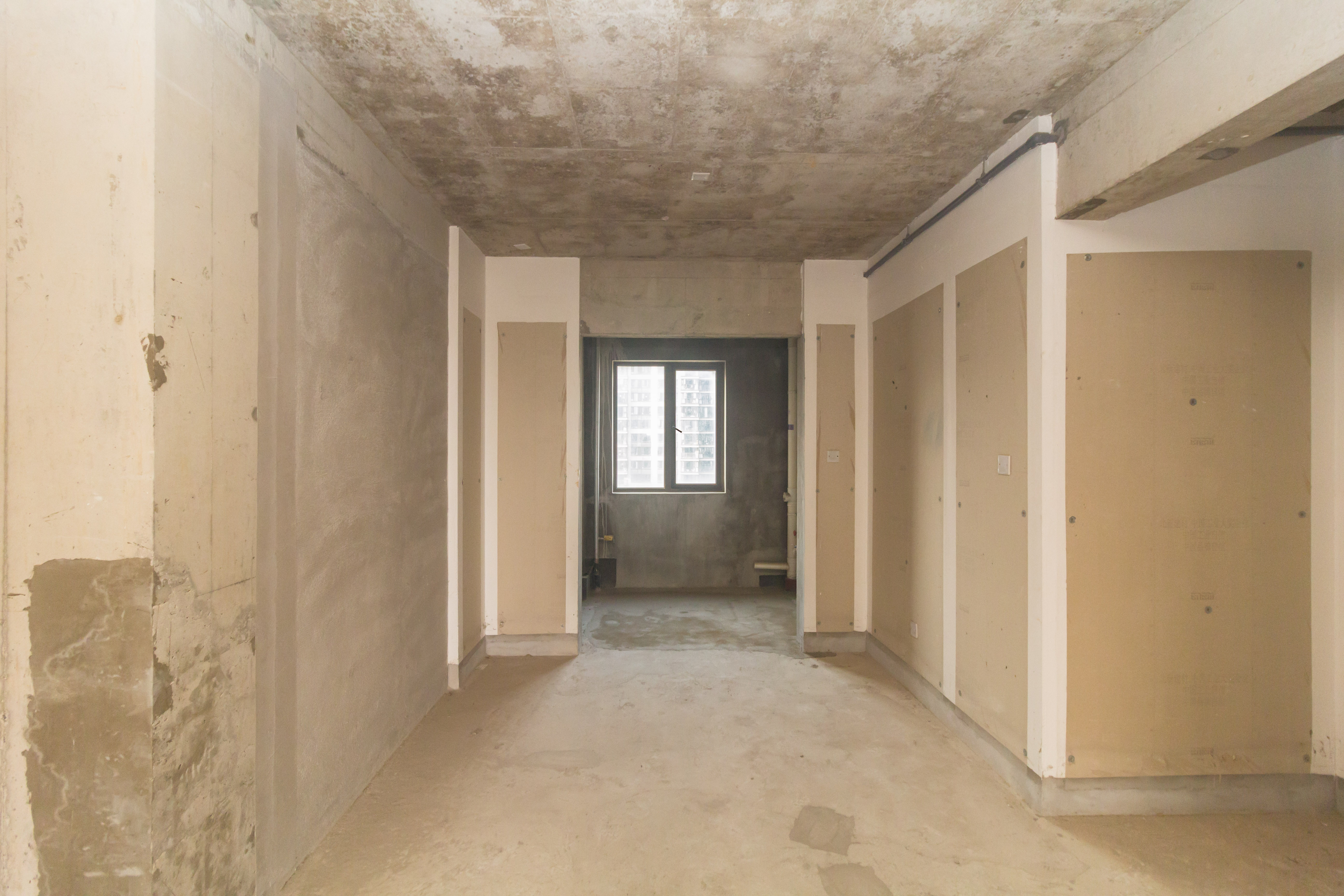 龙湖碧桂园天宸原著 4室2厅2卫 155.0万 龙湖碧桂园天宸原著 4室2厅2卫 155.0万客厅