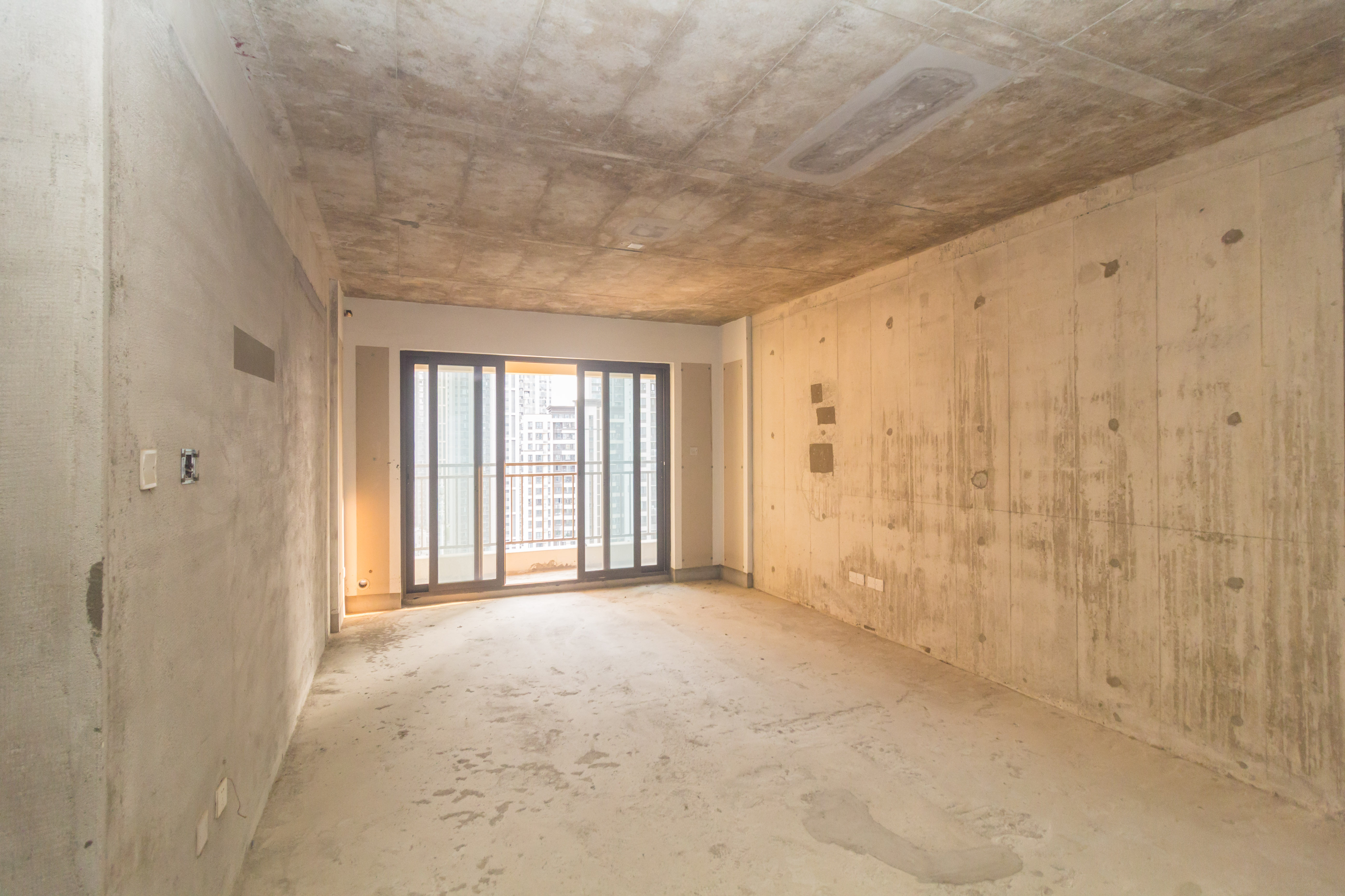 龙湖碧桂园天宸原著 4室2厅2卫 155.0万 龙湖碧桂园天宸原著 4室2厅2卫 155.0万客厅