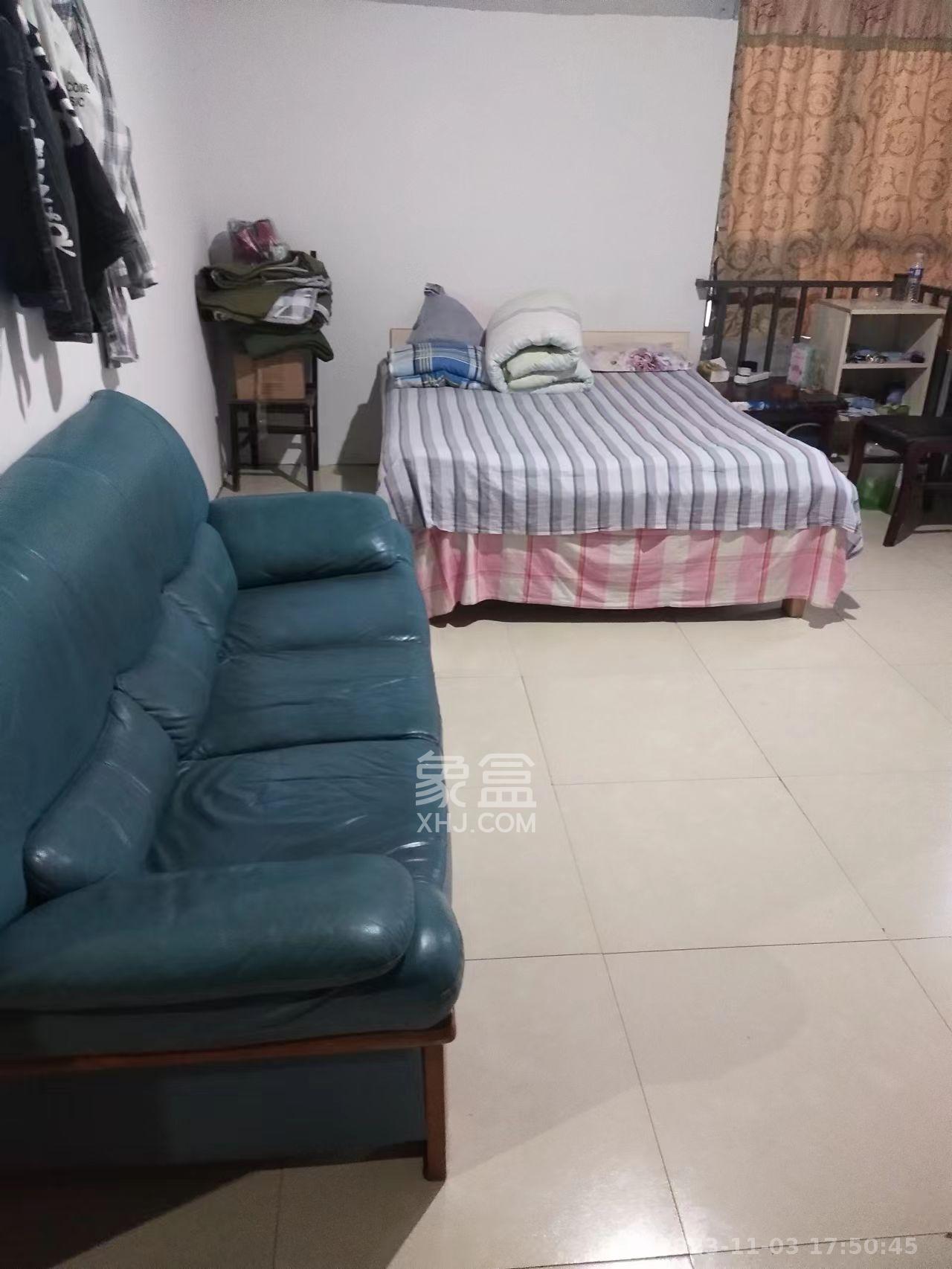 湘府名邸（同力家园）  4室2厅1卫   1900.00元/月室内图