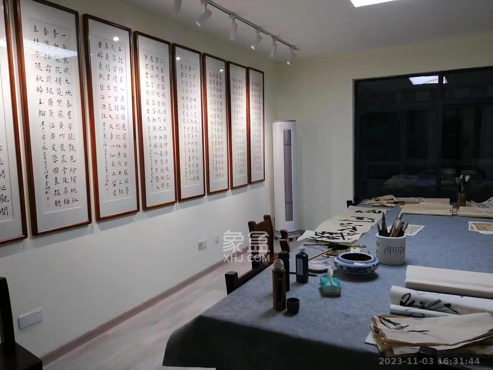 麓山翰林苑  3室2厅2卫   3600.00元/月室内图