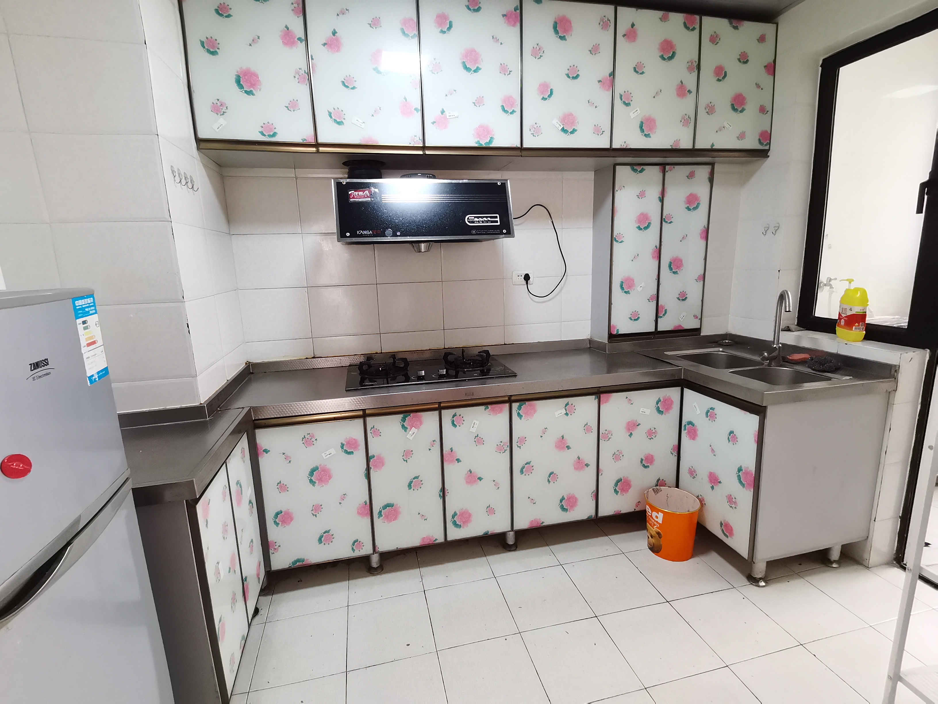 美的林城时代  0室0厅0卫   2300.00元/月户型图