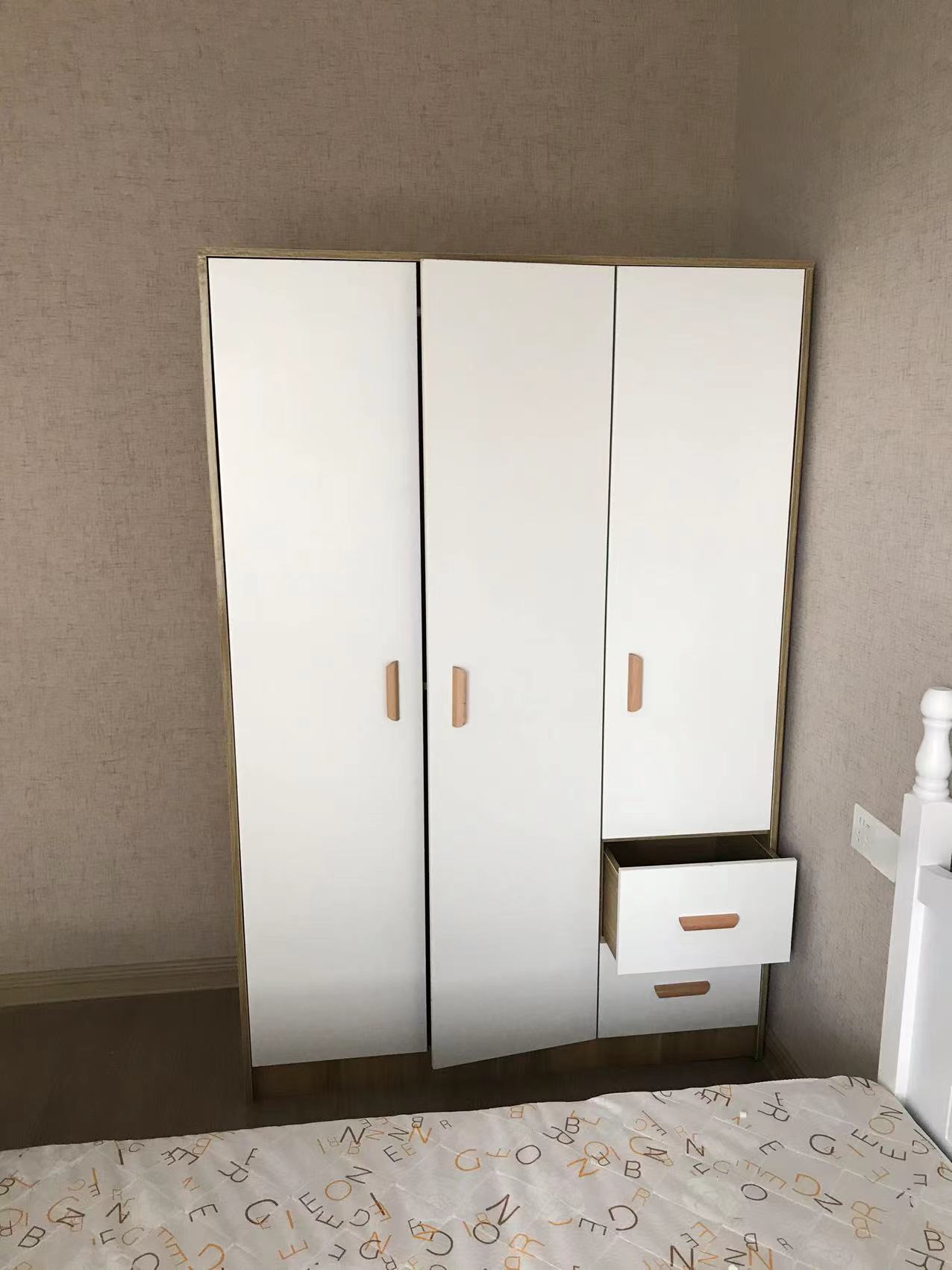 美的梧桐庄园  3室2厅2卫   1800.00元/月室内图1