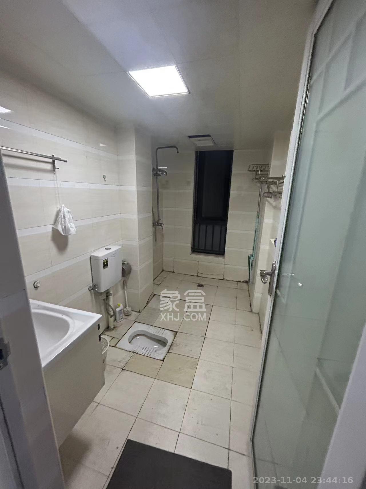 达美D6区  3室2厅1卫    2600.0元/月室内图