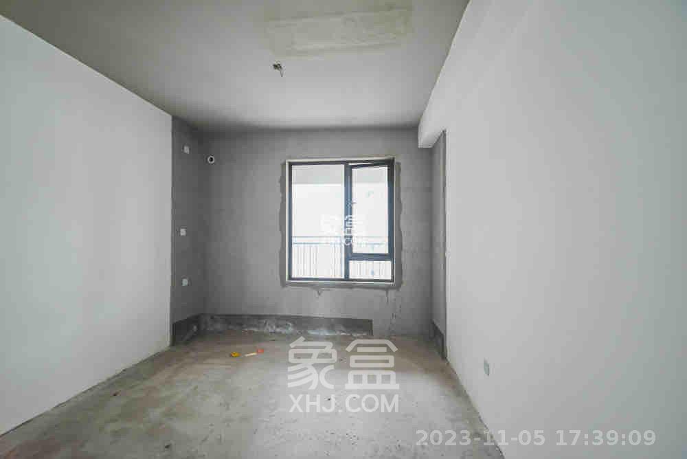 德奥悦东方  4室2厅2卫   1800.00元/月室内图