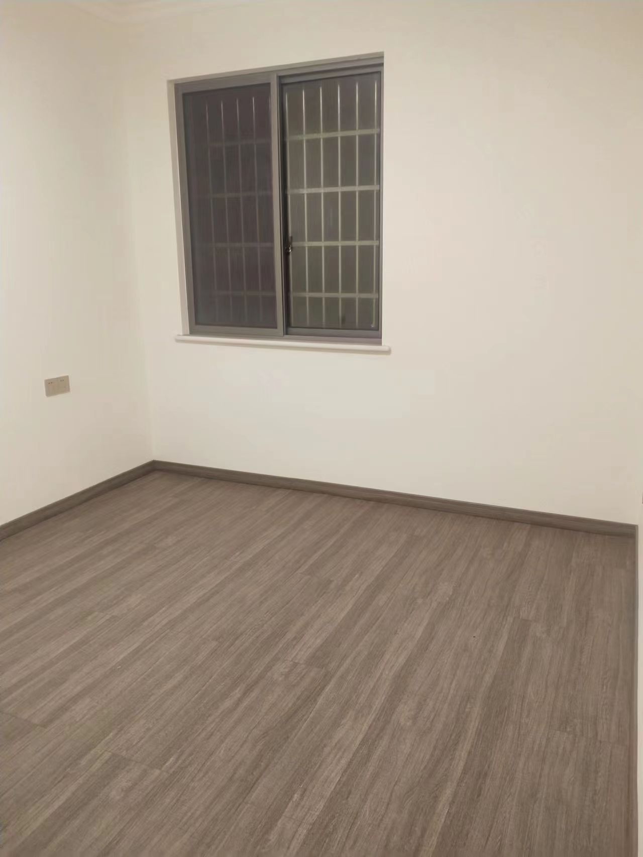 钢都花园  2室2厅1卫   70.80万客厅