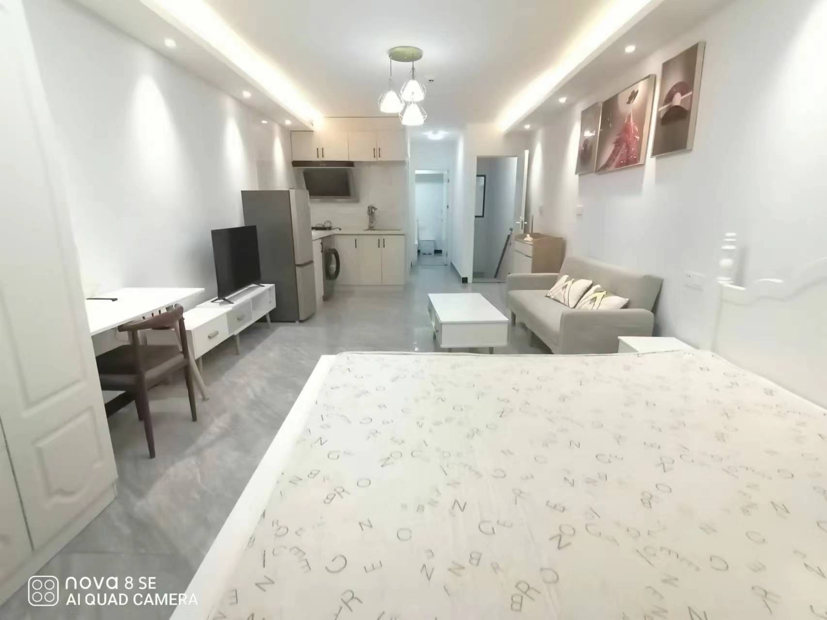 恒大滨河左岸  1室1厅1卫   1800.00元/月室内图