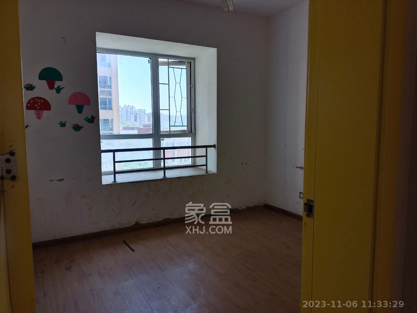 嘉华城（一期）  5室2厅2卫   4000.00元/月室内图