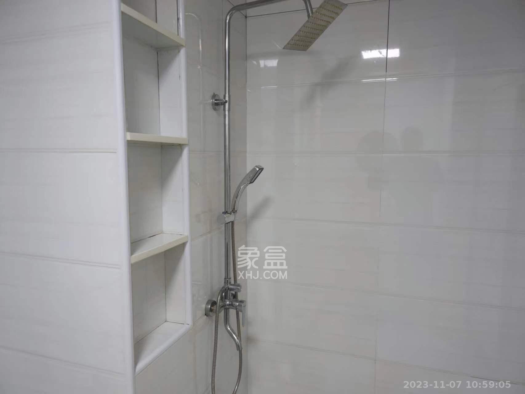 高升星光天地  1室1厅1卫   2300.00元/月室内图1